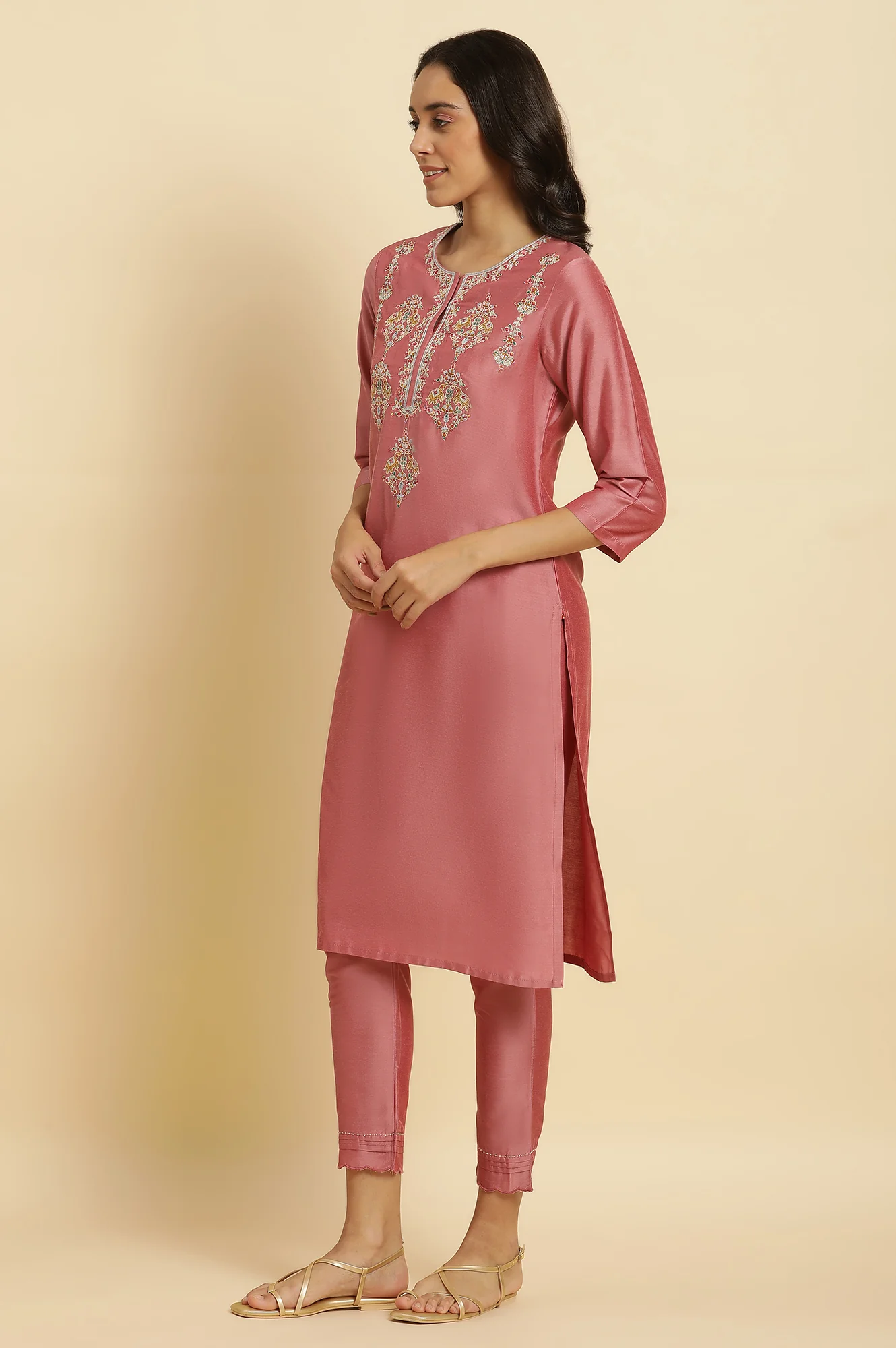 Pink Embroidered Thread Work Straight Kurta - Image 3