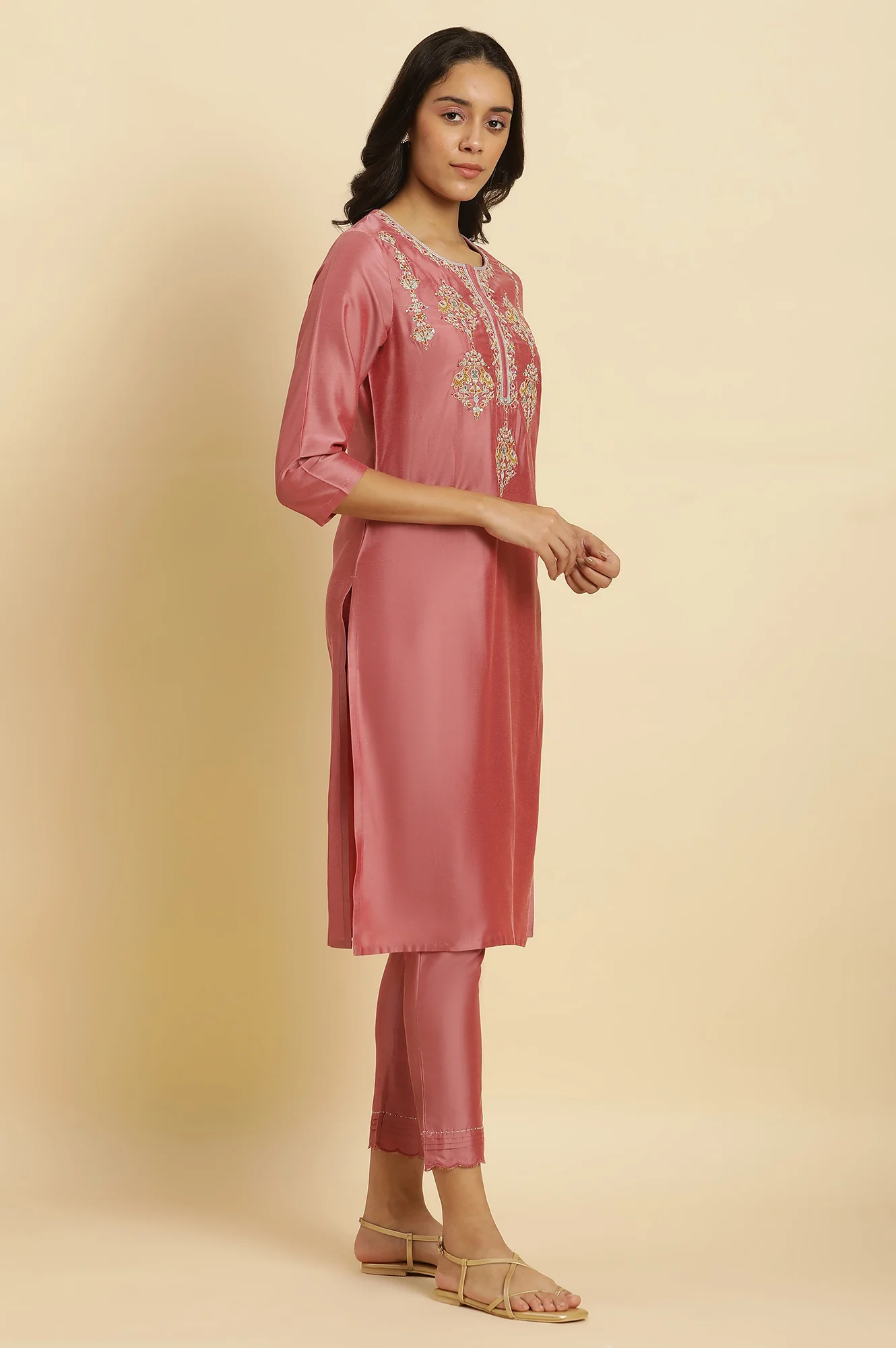 Pink Embroidered Thread Work Straight Kurta - Image 5