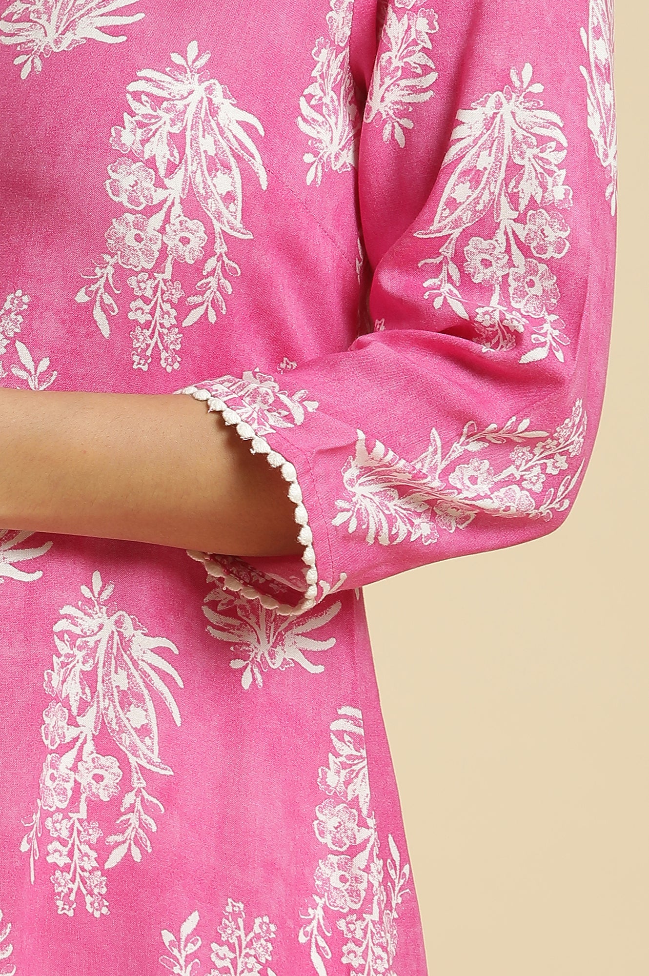 Pink Floral Straight Rayon Kurta - Image 7