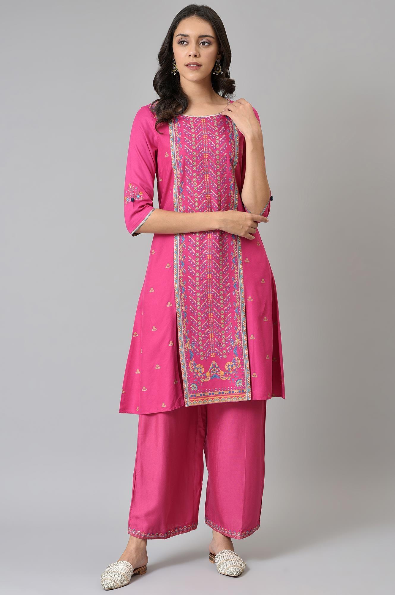 Pink Placement Printed Festive kurta - Image 6