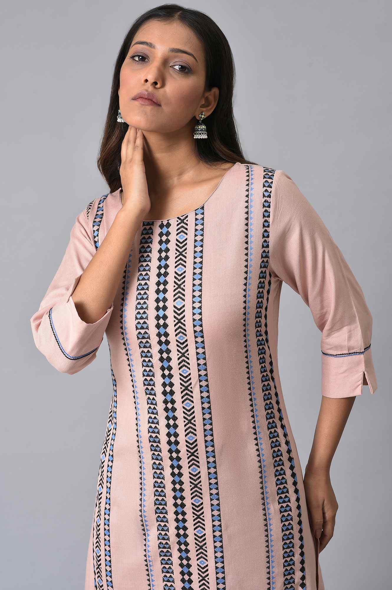 Pink Printed kurta Set - Image 5