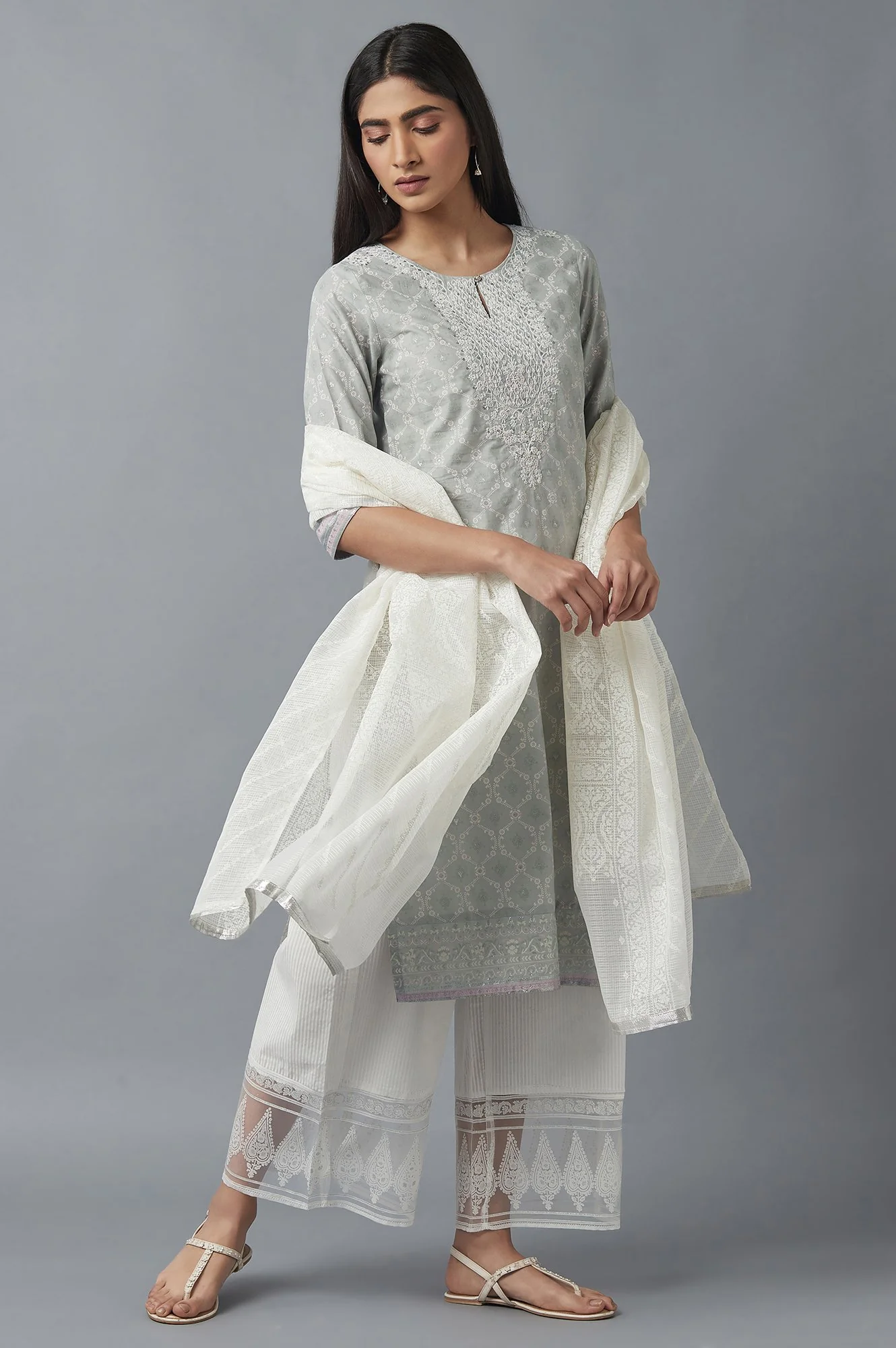 Pista Green Printed kurta with Embroidery - Image 5