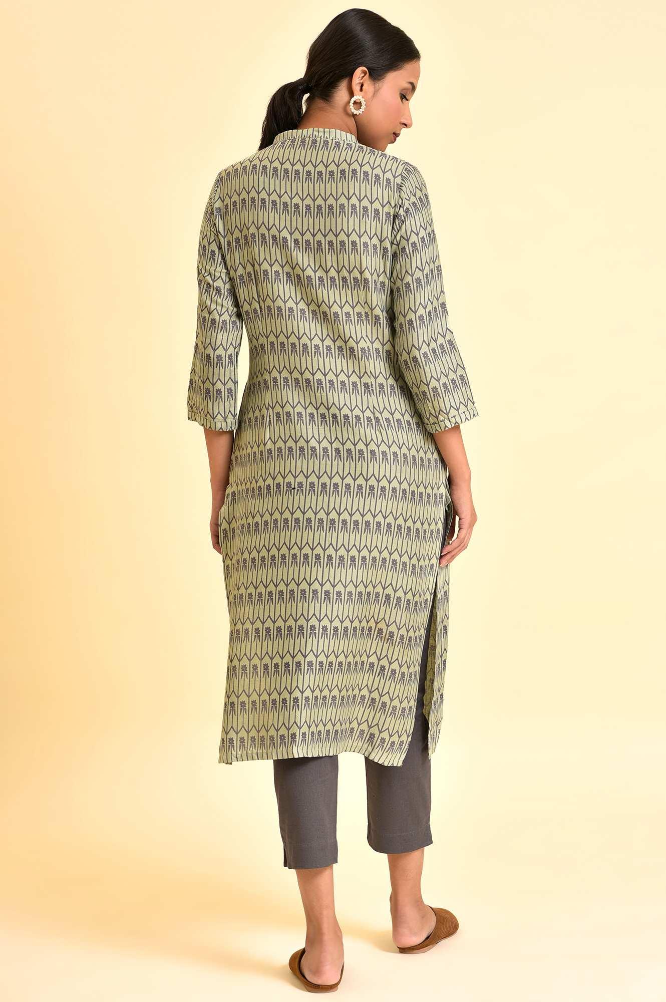 Pistachio Green Printed Kurta And Pants Set - Image 3