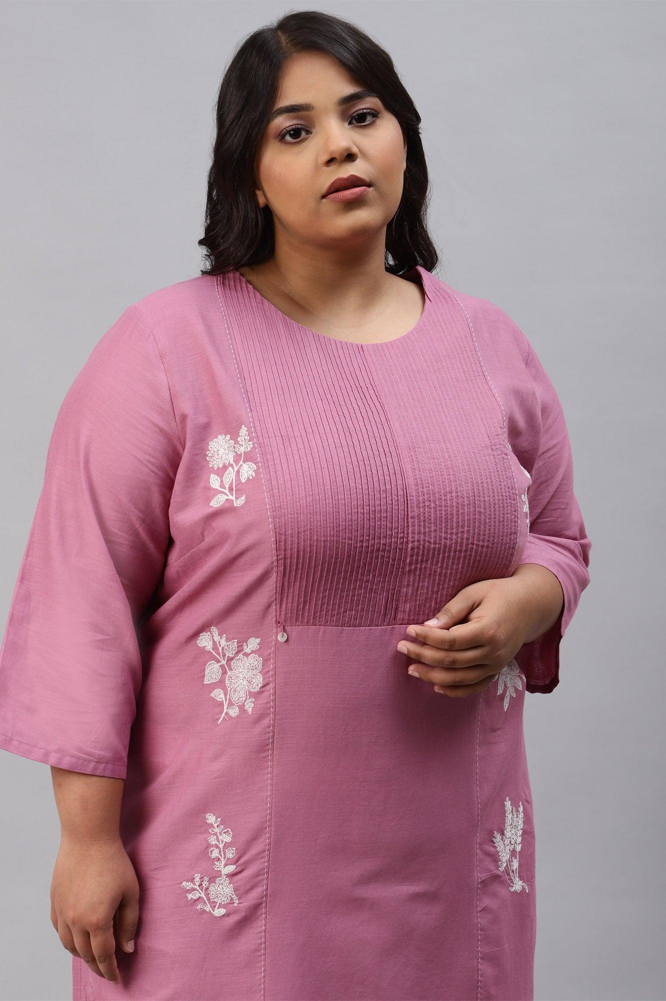 Plus Size Berry Pink Embroidered kurta With Pin Tucks - Image 5
