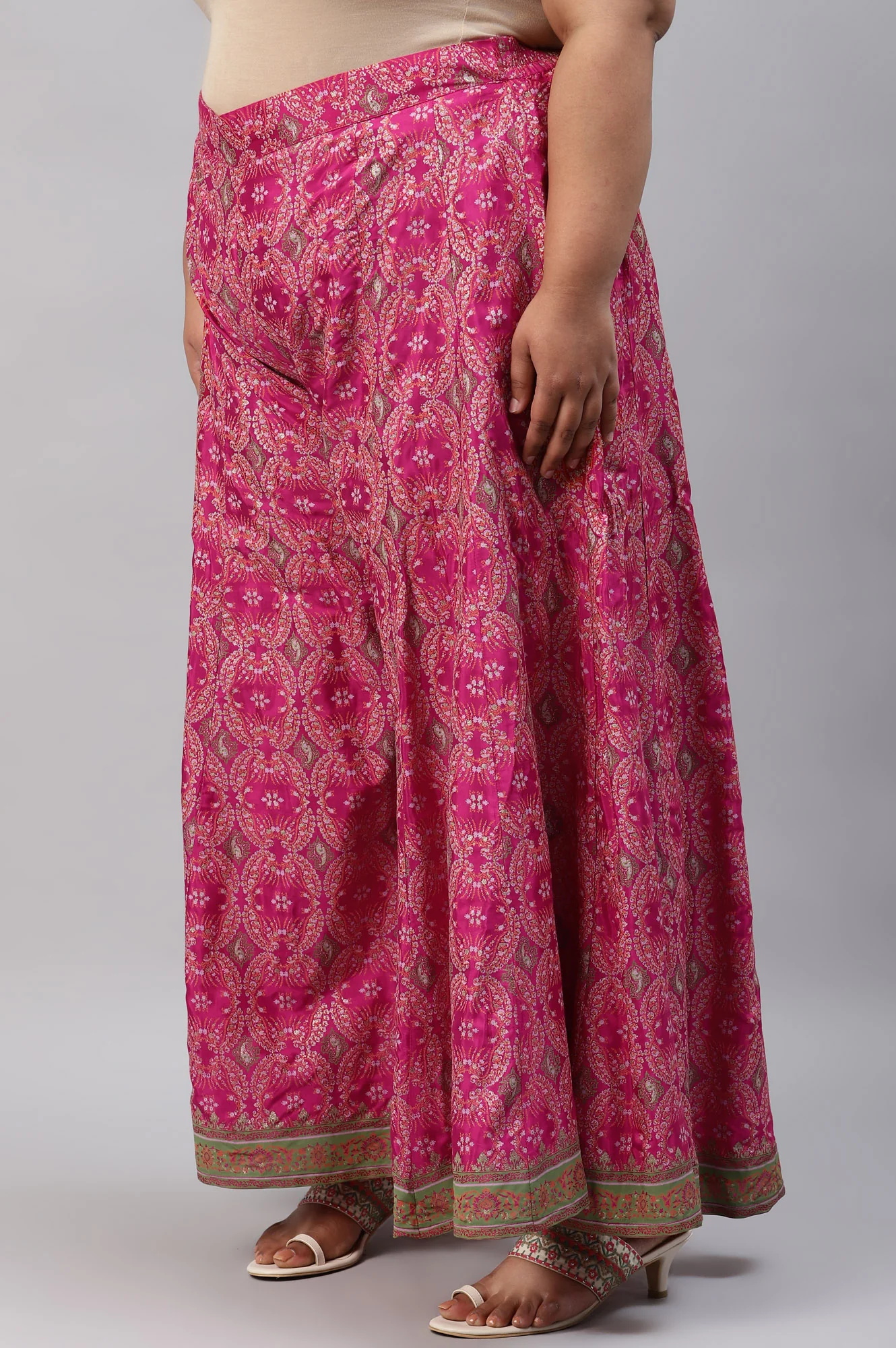 Plus Size Berry Pink Printed Flared Culottes - Image 3