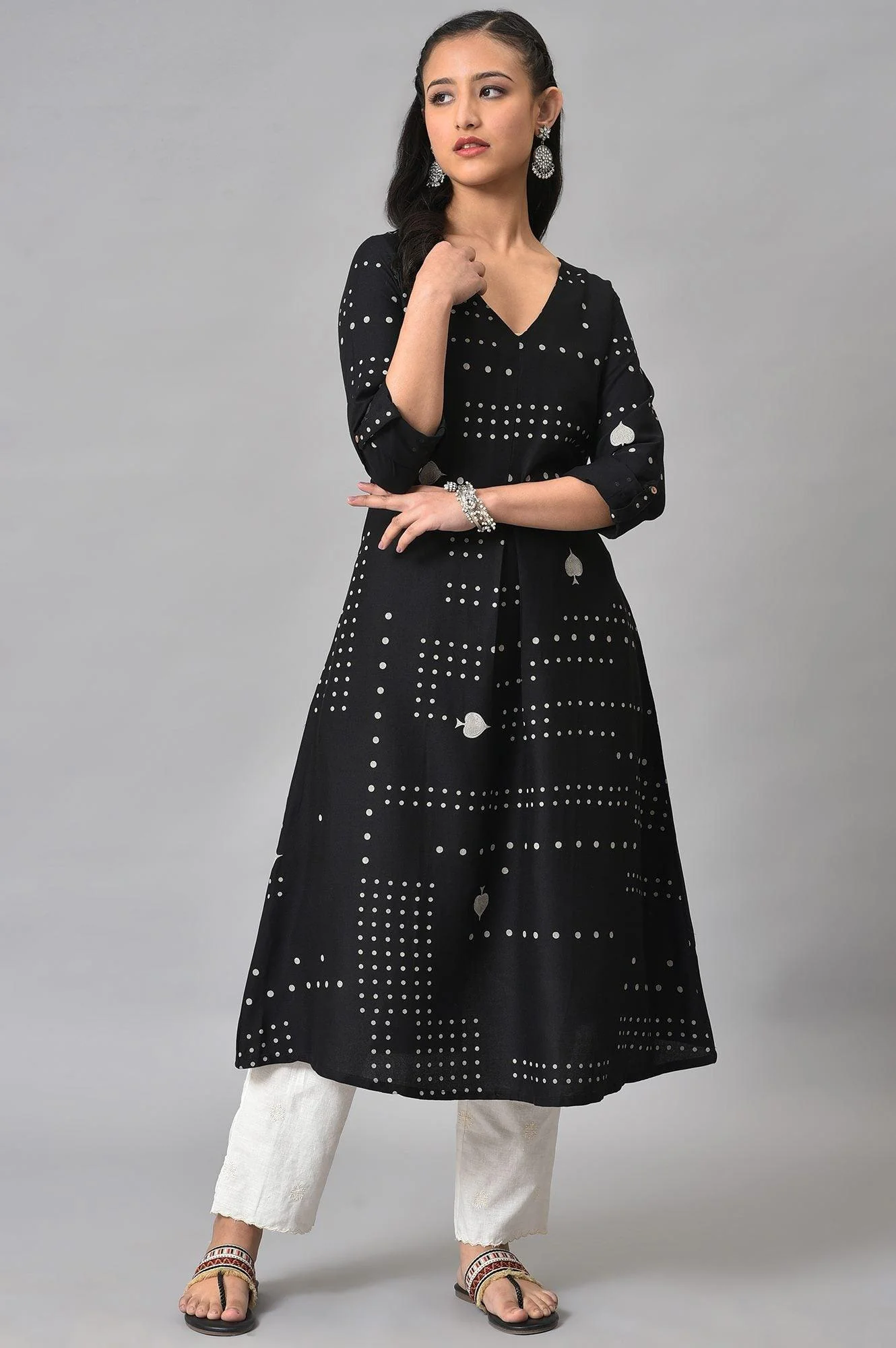 Plus Size Black Easy Breezy Spade Printed Rayon kurta - Image 6