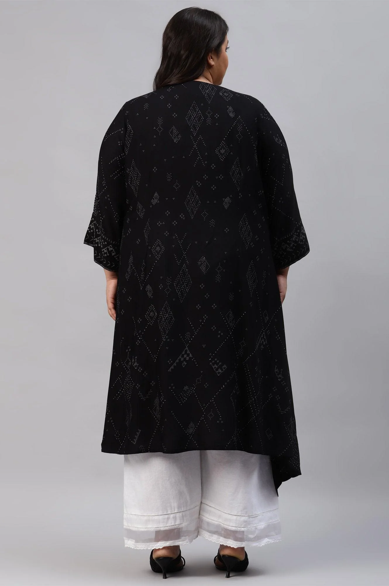 Plus Size Black Printed A-Line kurta With Cowl Hemline - Image 2