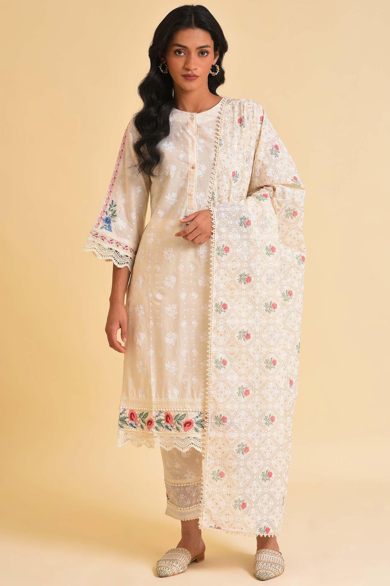 Plus Size Ecru Printed Festive kurta, Pants & Dupatta Set - Image 10
