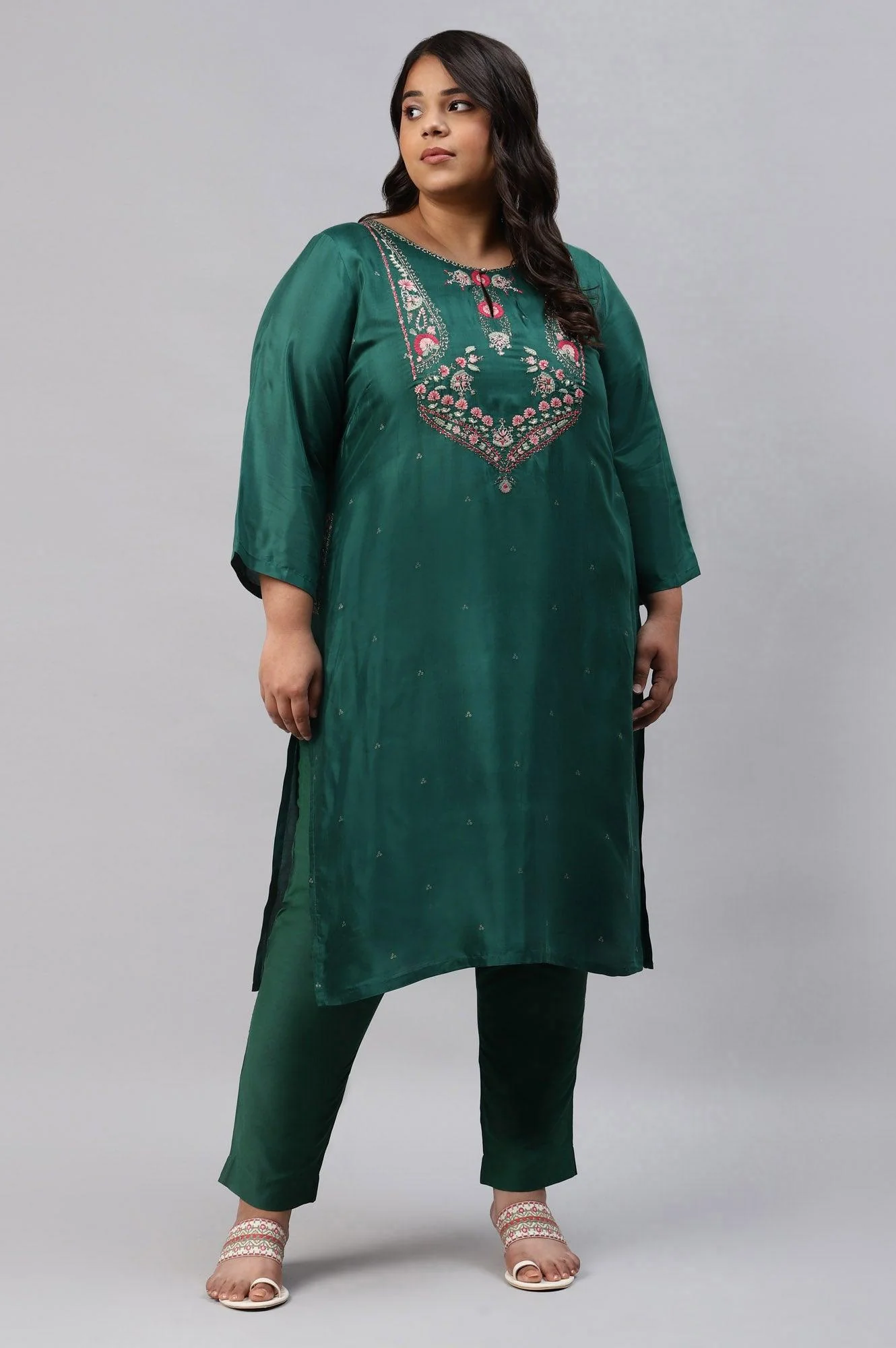 Plus Size Green Glitter Printed Embroidered kurta