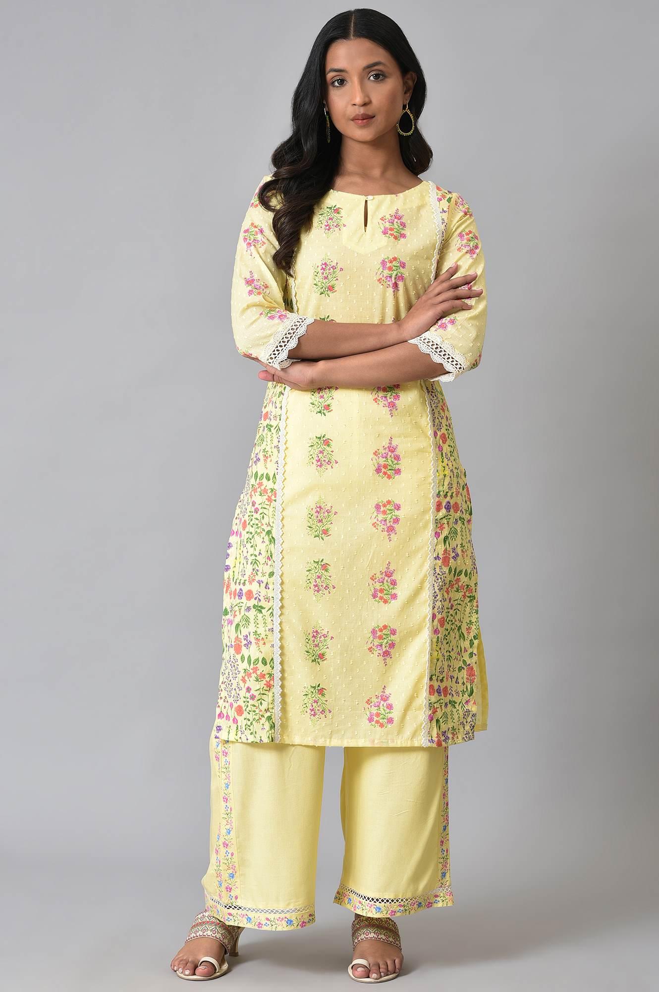 Plus Size Yellow Panelled Floral kurta With Lace Detail