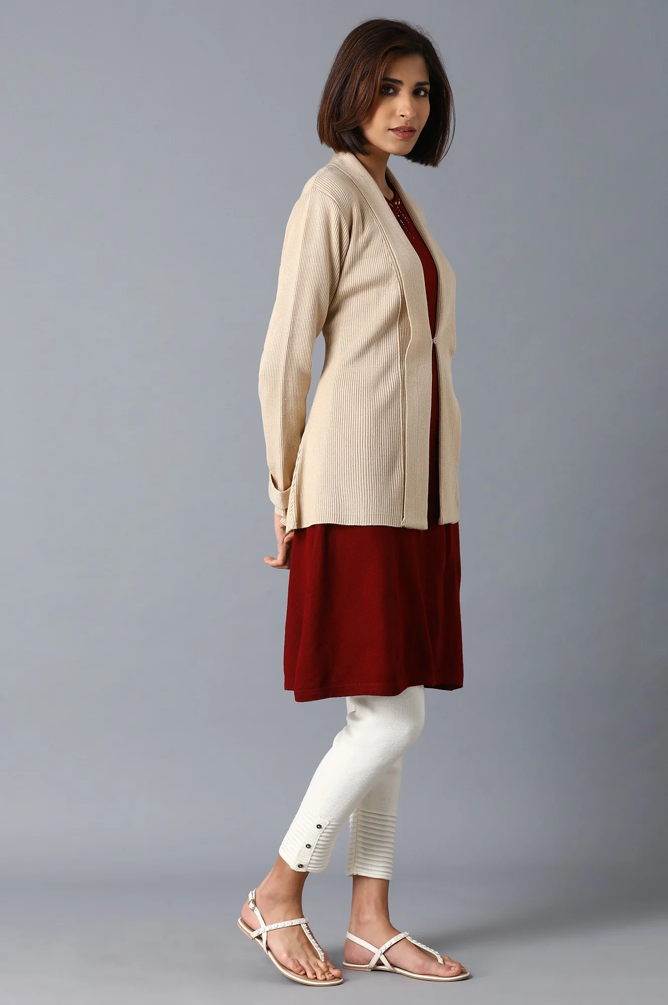 Beige Short Cardigan - Image 4