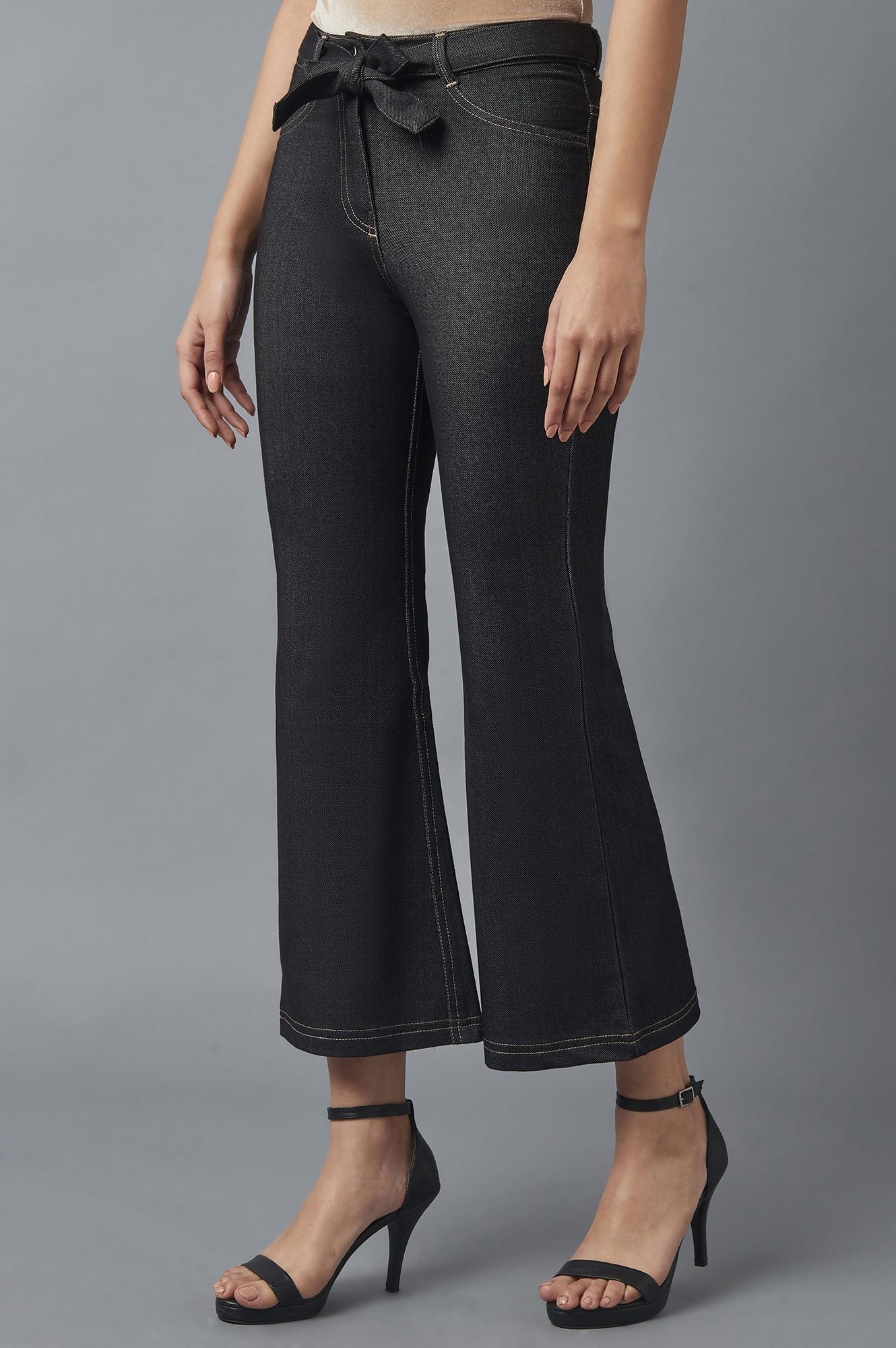 Black Solid Boot Cut Denim Pants With Waist Belt - Image 3
