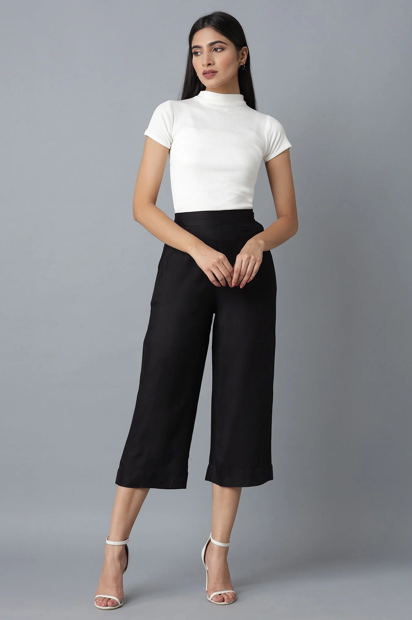 Black Solid Straight Fit Cotton Culottes With Elasticated Waist - Image 5