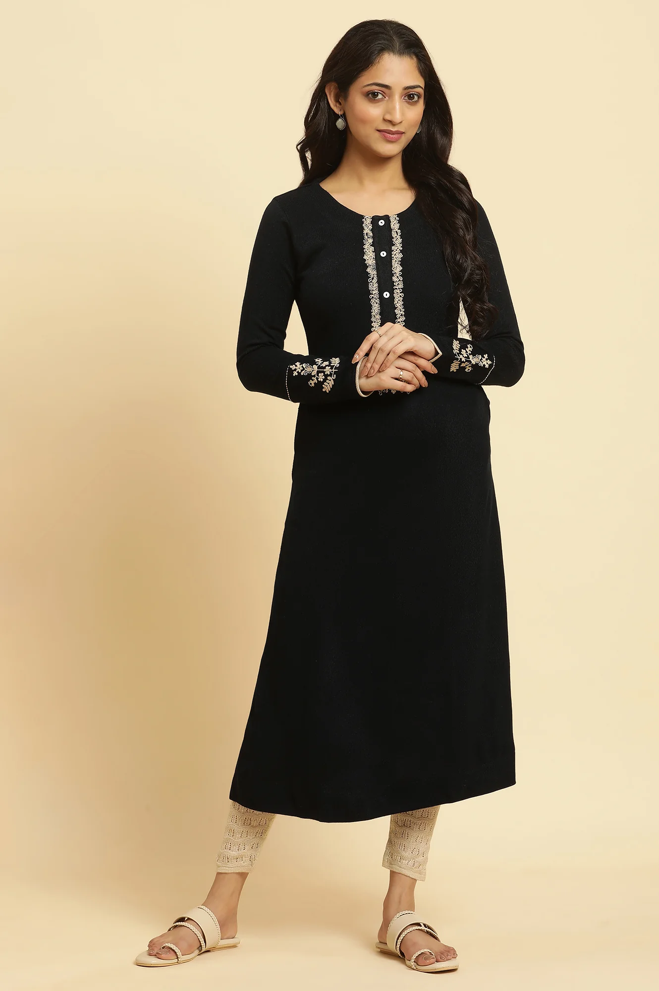 Black Embroidered Winter Kurta And Tights Set - Image 2