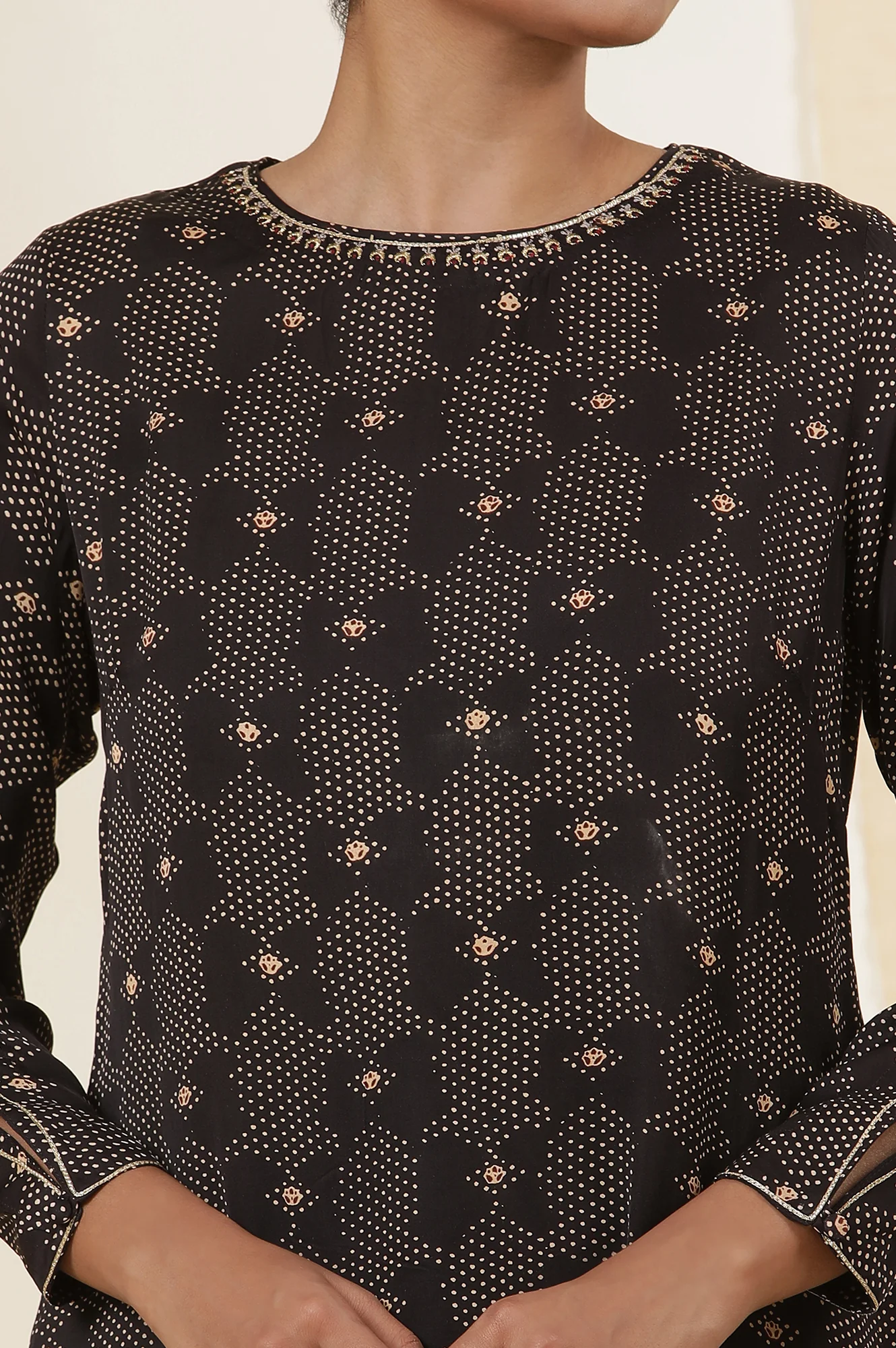 Black Printed Modal Sain Kurta With Neck Embroidery - Image 7