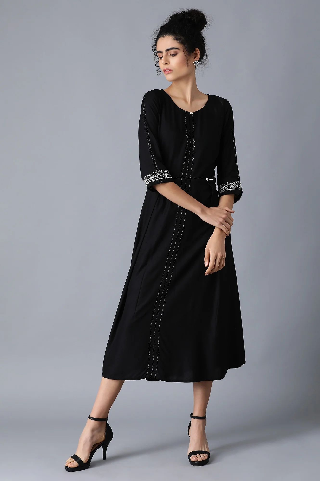 Black Round Neck kurta - Image 5
