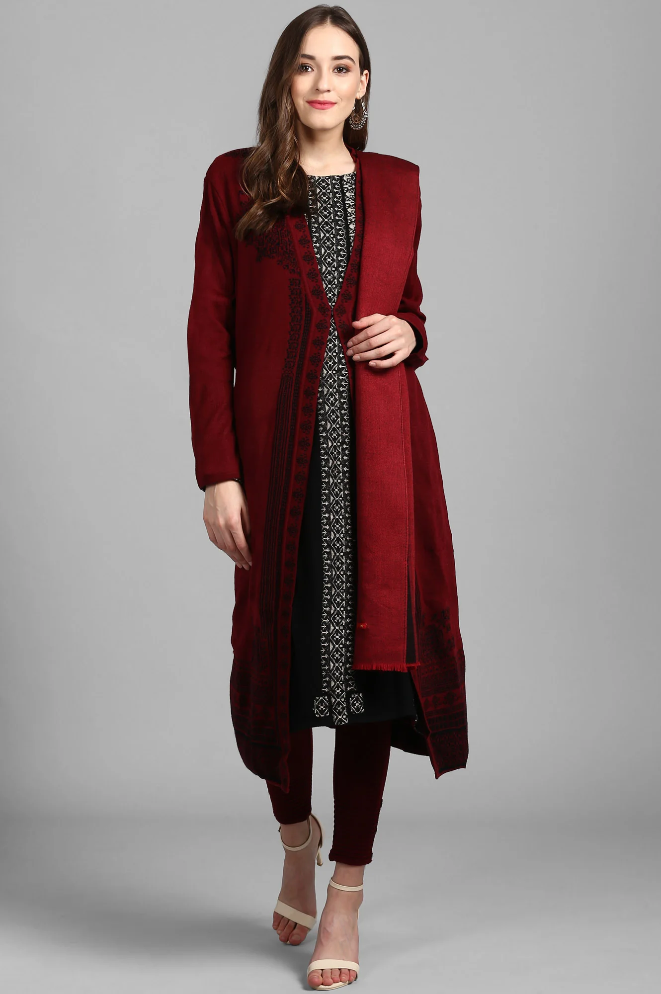 Black Round Neck Winter Kurta - Image 2