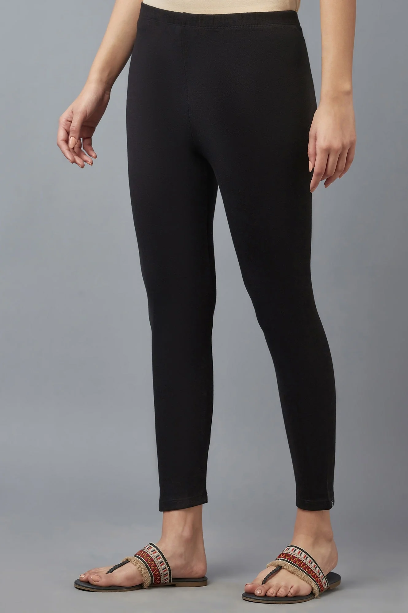 Black Solid Skinny Fit Cotton Tights With Elasticated Waistband - Image 3