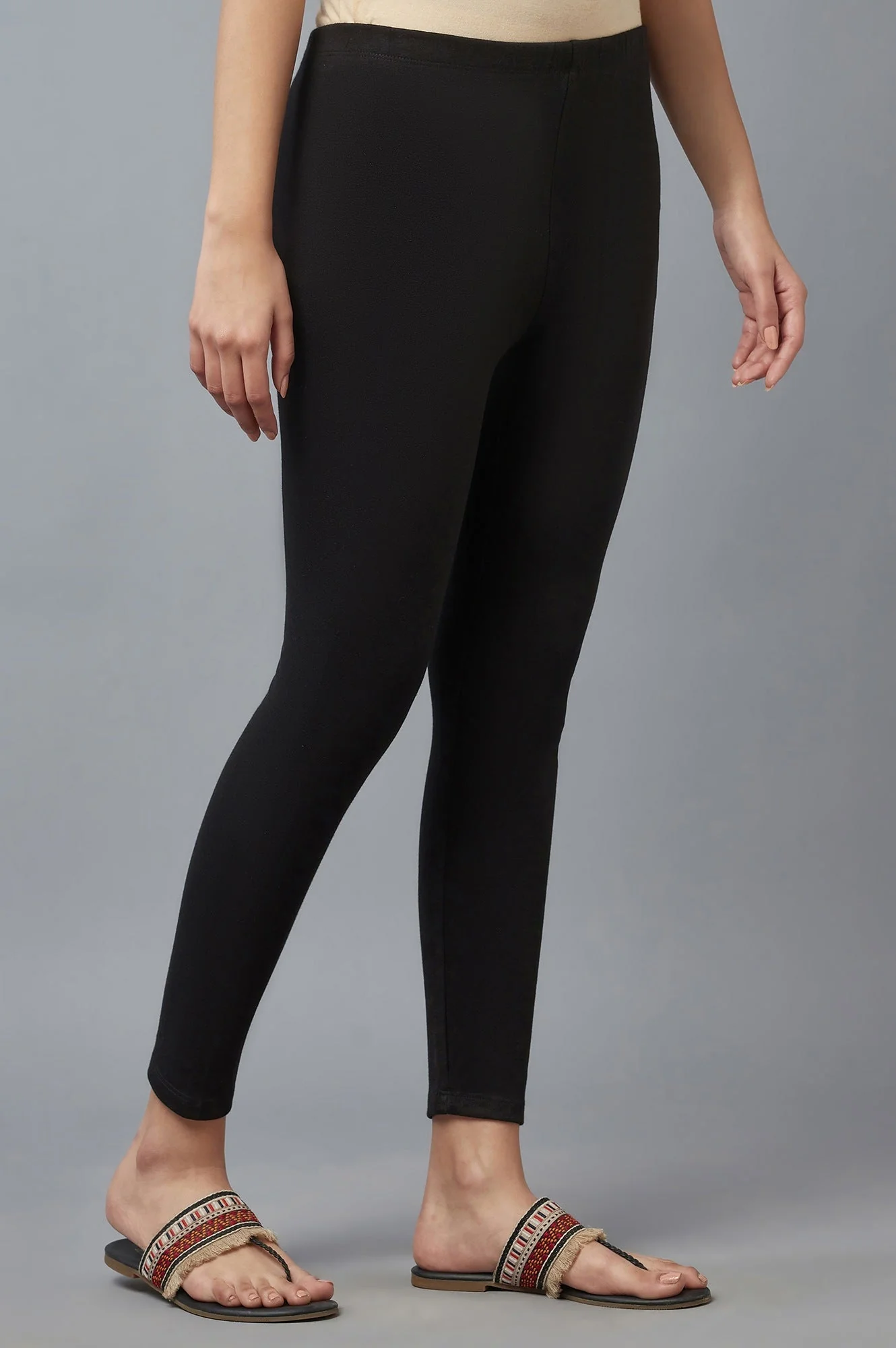 Black Solid Skinny Fit Cotton Tights With Elasticated Waistband - Image 4
