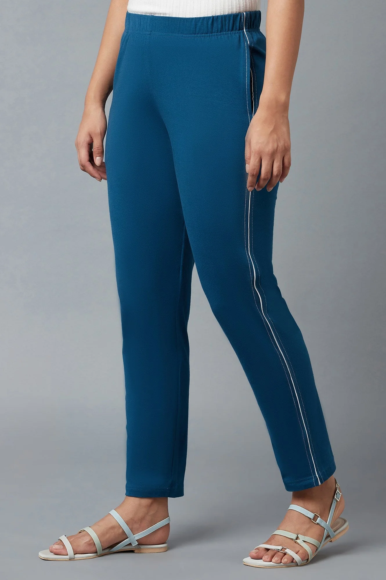 Blue Solid Straight Fit Cotton Pants With Elasticated Waistband - Image 3