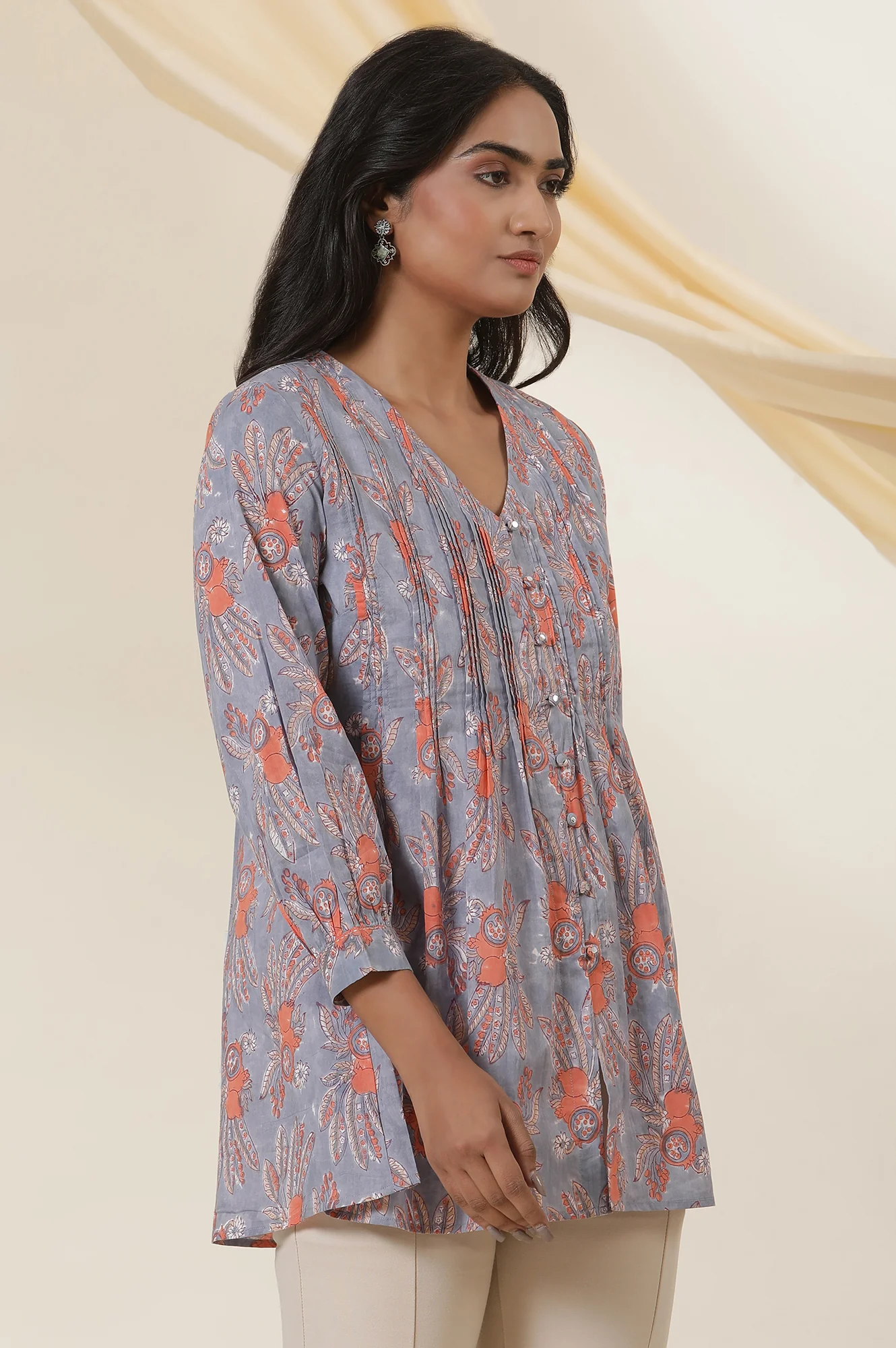 Blue Cotton Multi-Coloured Block Print Pleated Top - Image 4