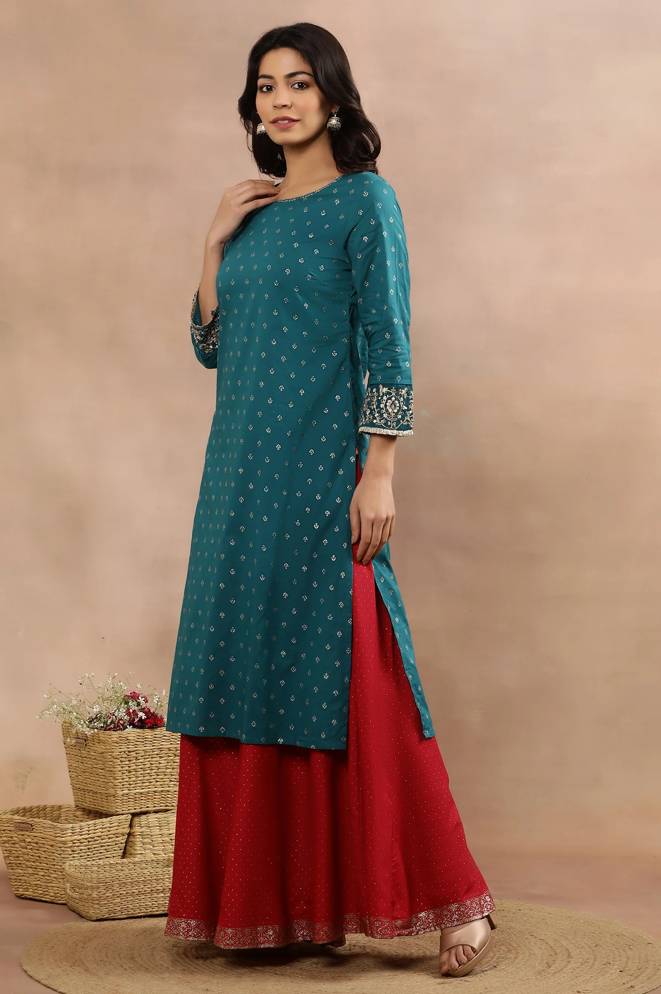 Blue Embellished Kurta And Glitter Printed Culottes - Image 3