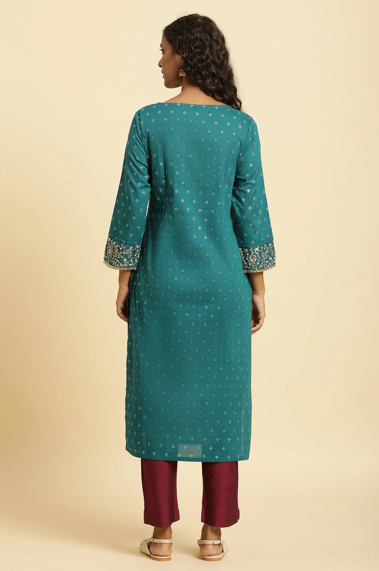 Blue Embroidered Festive Kurta - Image 4