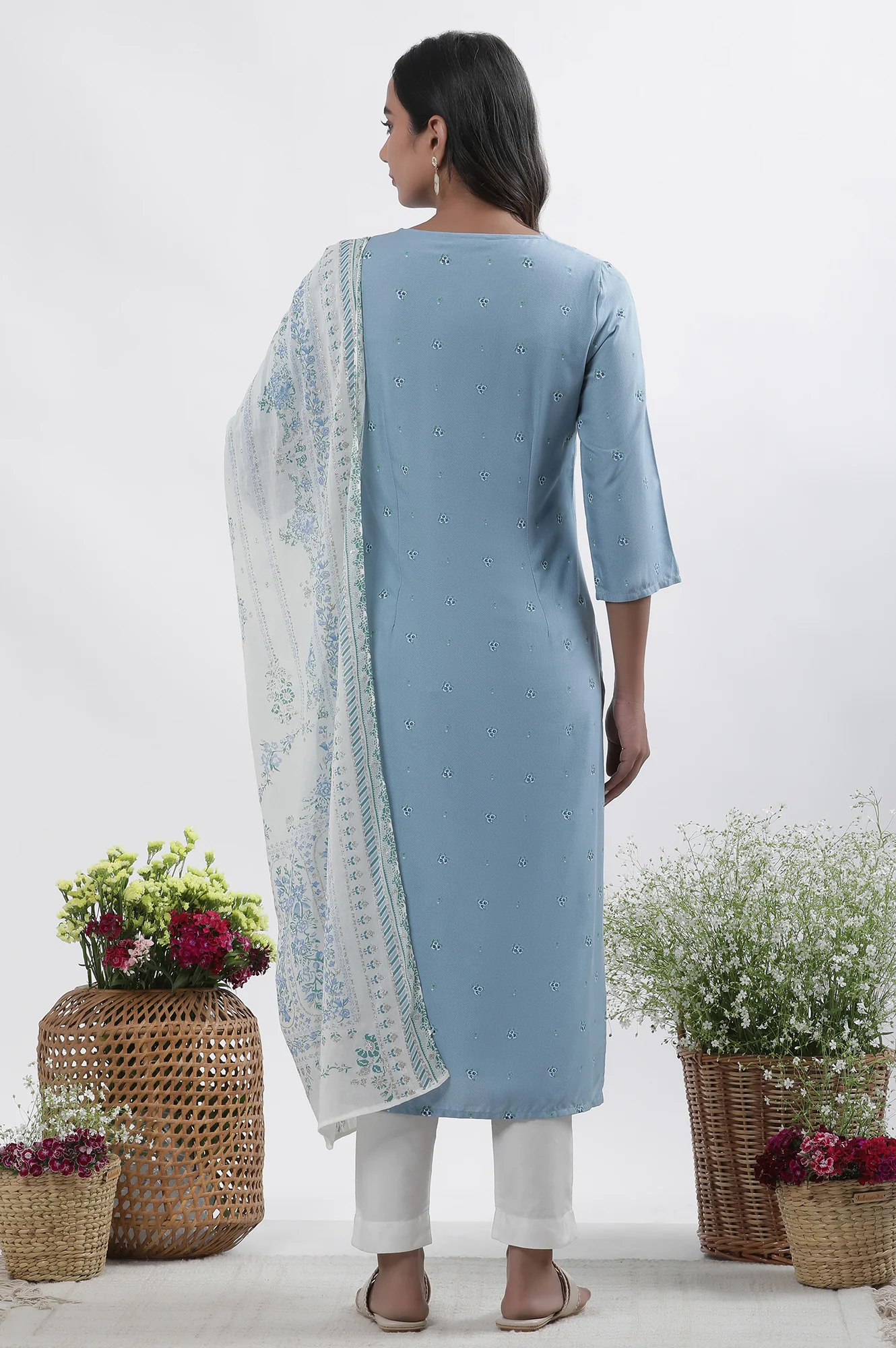 Blue Embroidered Kurta, Pants And Dupatta Set - Image 4