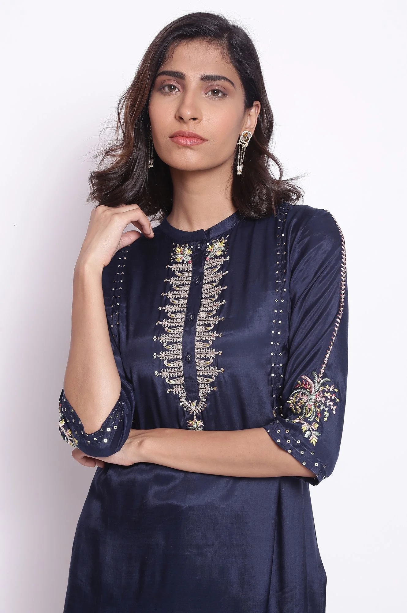 Blue Festive Embroidered kurta - Image 6