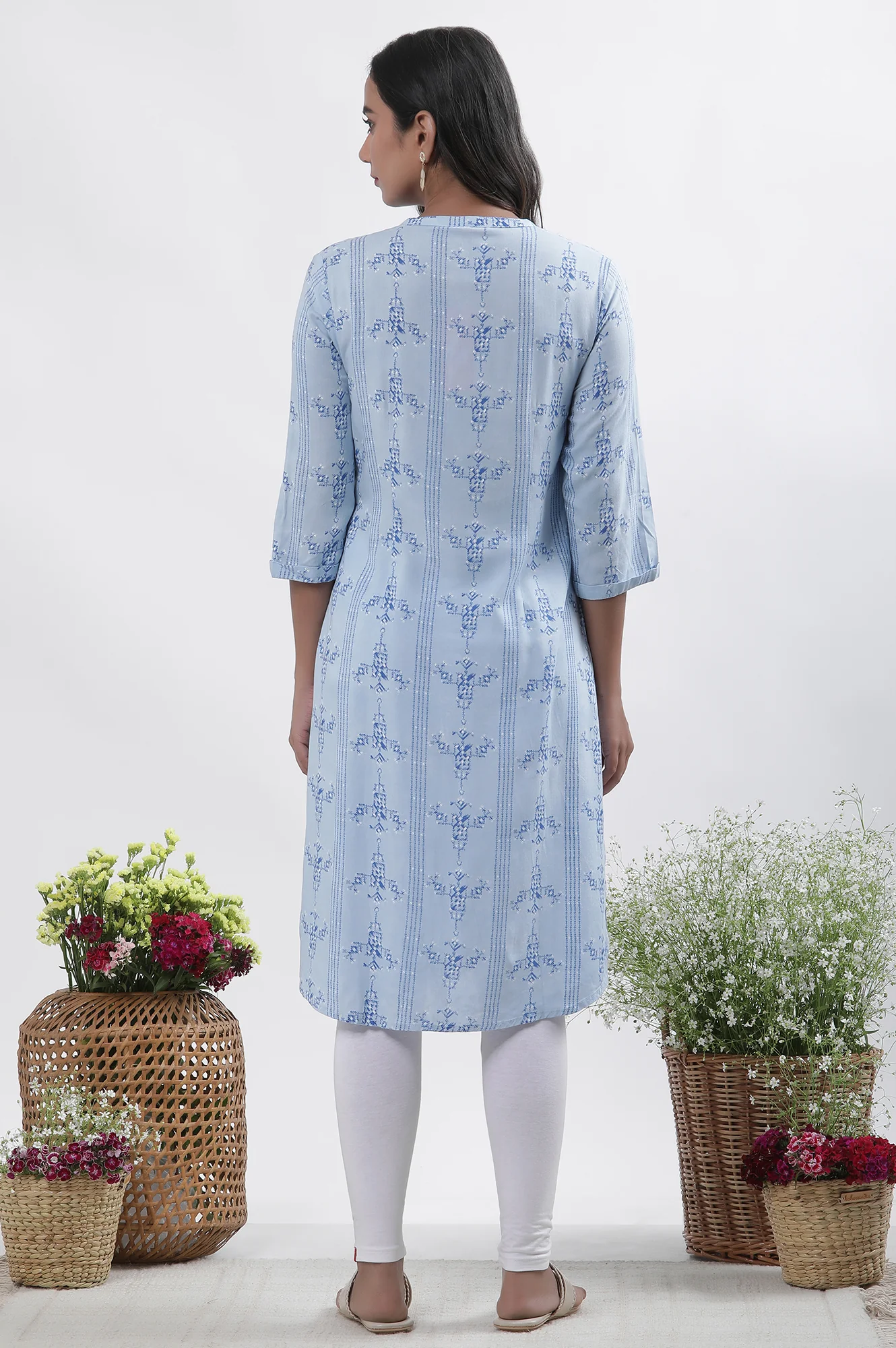 Blue Geometric Print Shirt Kurta And Tights Set - Image 4