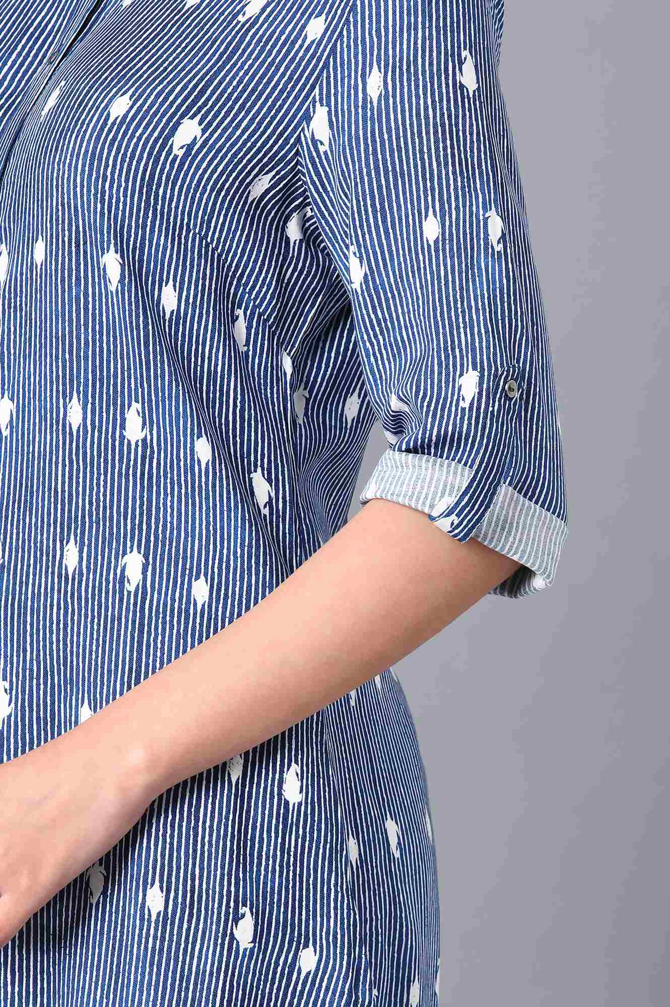 Blue Mandarin Neck Printed kurta - Image 6