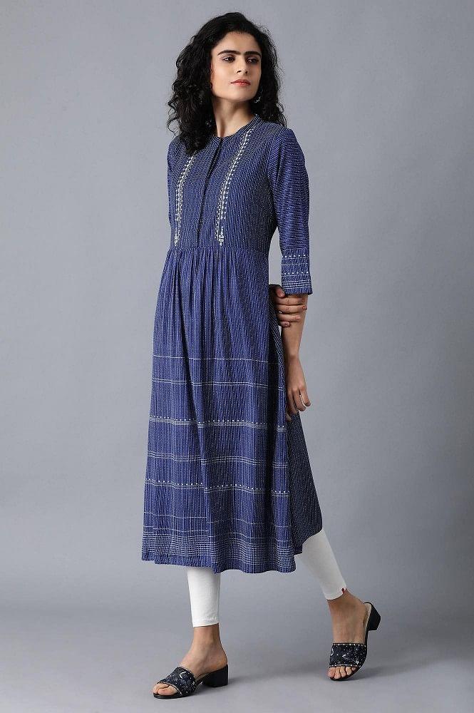 Blue Mandarin Neck Printed kurta - Image 3
