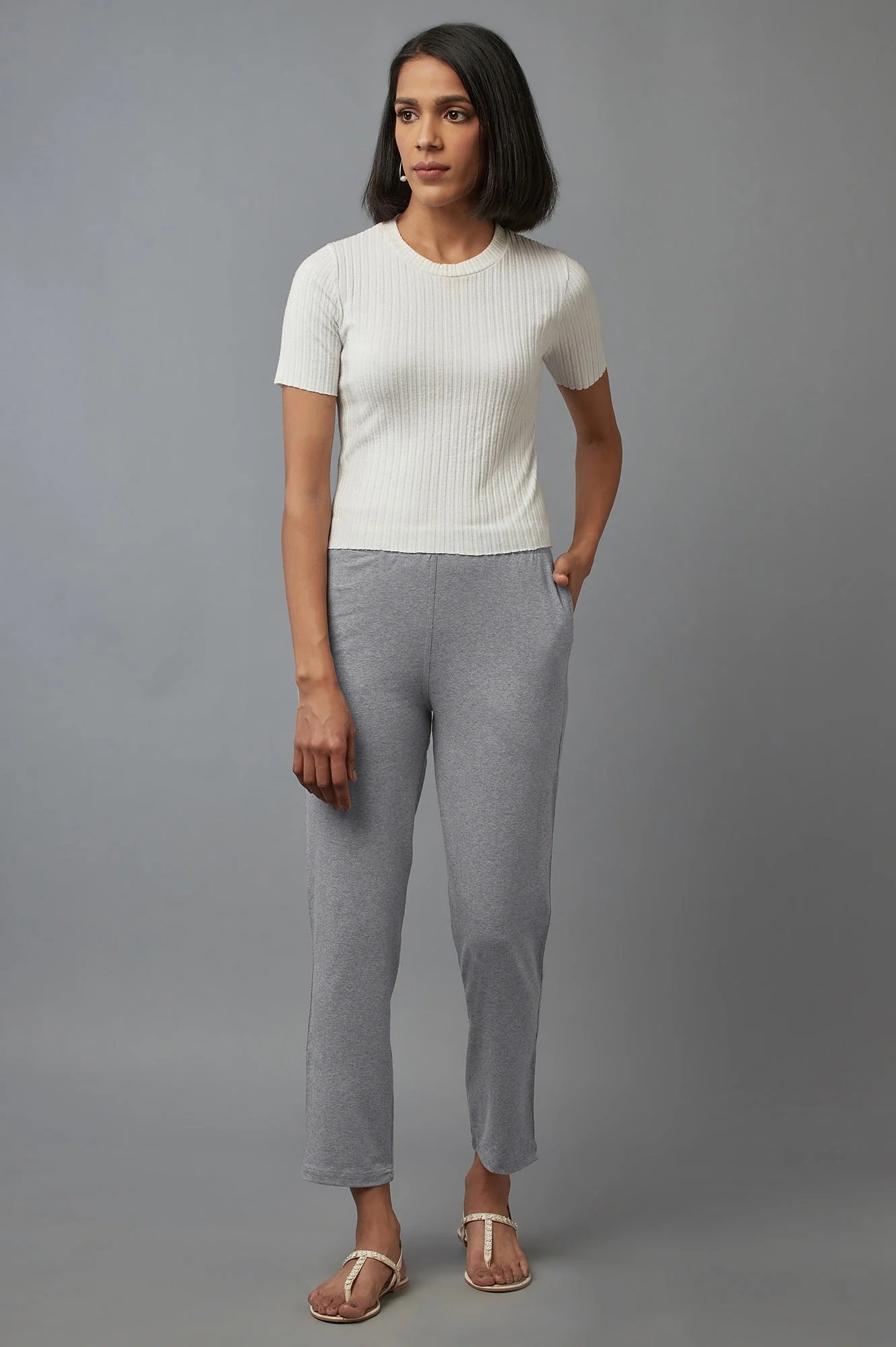 Grey Solid Regular Fit Cotton Pants With Elasticated Waist - Image 9