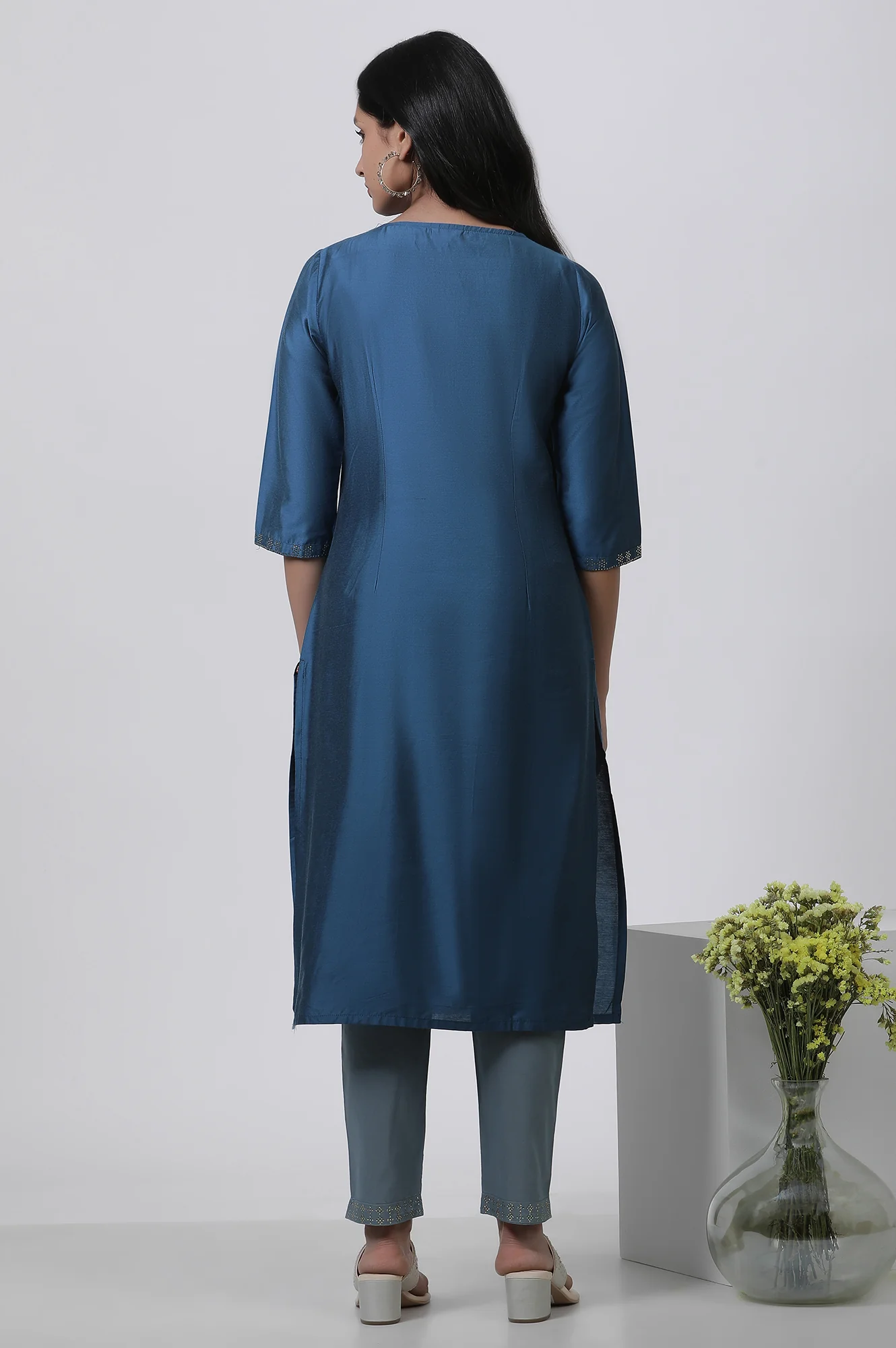 Blue Mukaish Kurta And Slim Pants Set - Image 4