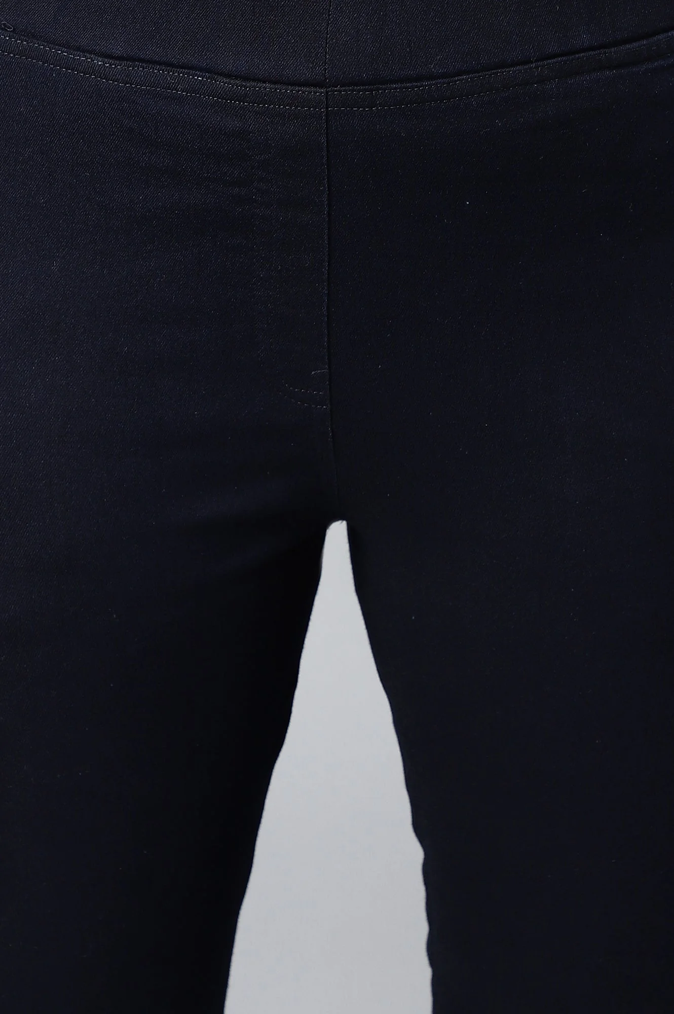 Navy Blue Solid Skinny Fit Denim Jeggings With Pintucks - Image 8