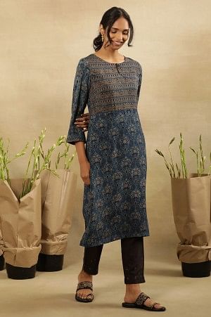 Blue Printed Kurta With Border Print Yoke - Image 5