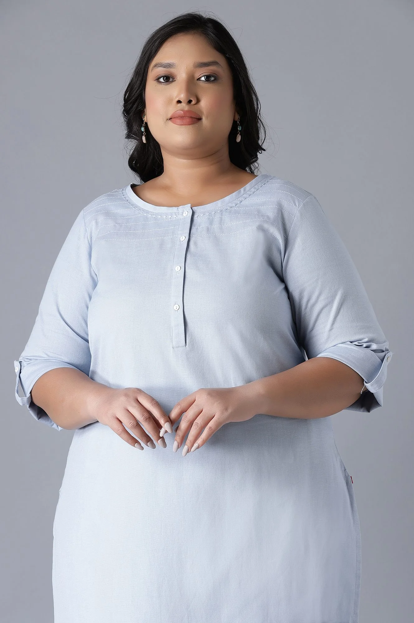 Blue Round Neck Solid kurta - Image 5