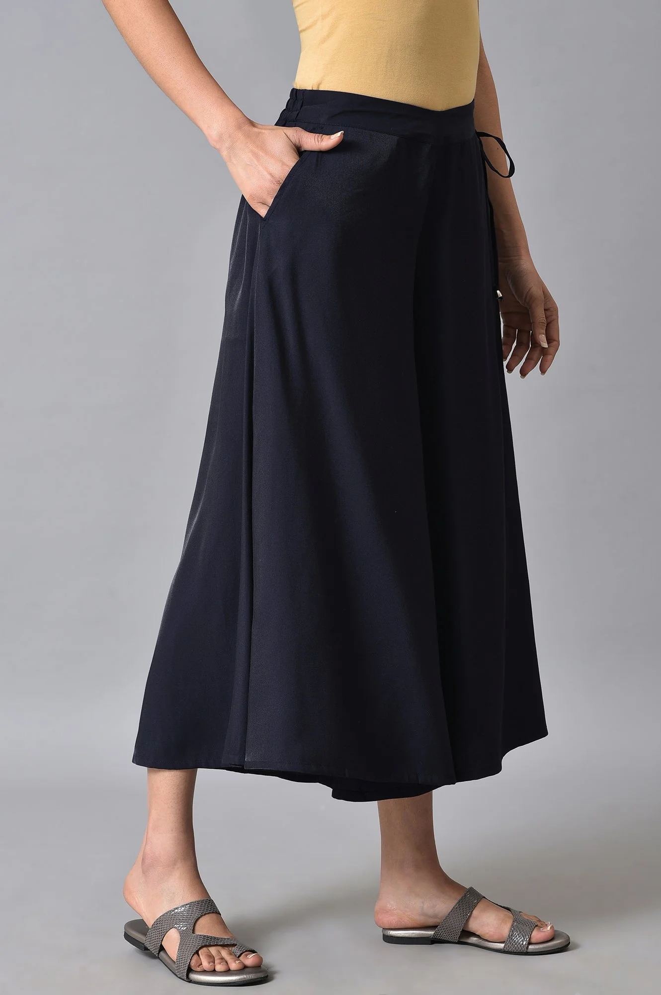 Navy Blue Solid Flared Rayon Culottes with Drawstring Detail - Image 4