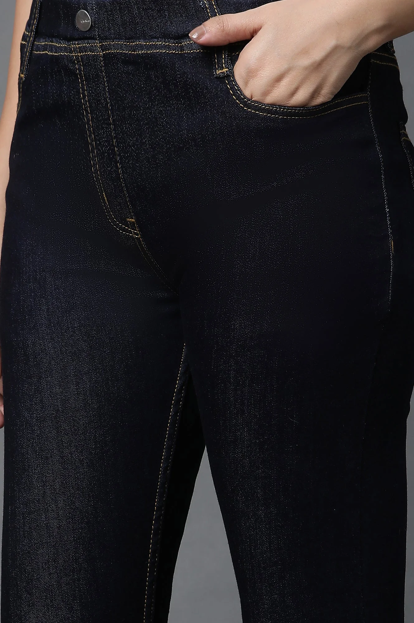 Mid Blue Solid Skinny Fit Denim Jeggings with Elasticated Waistband - Image 7