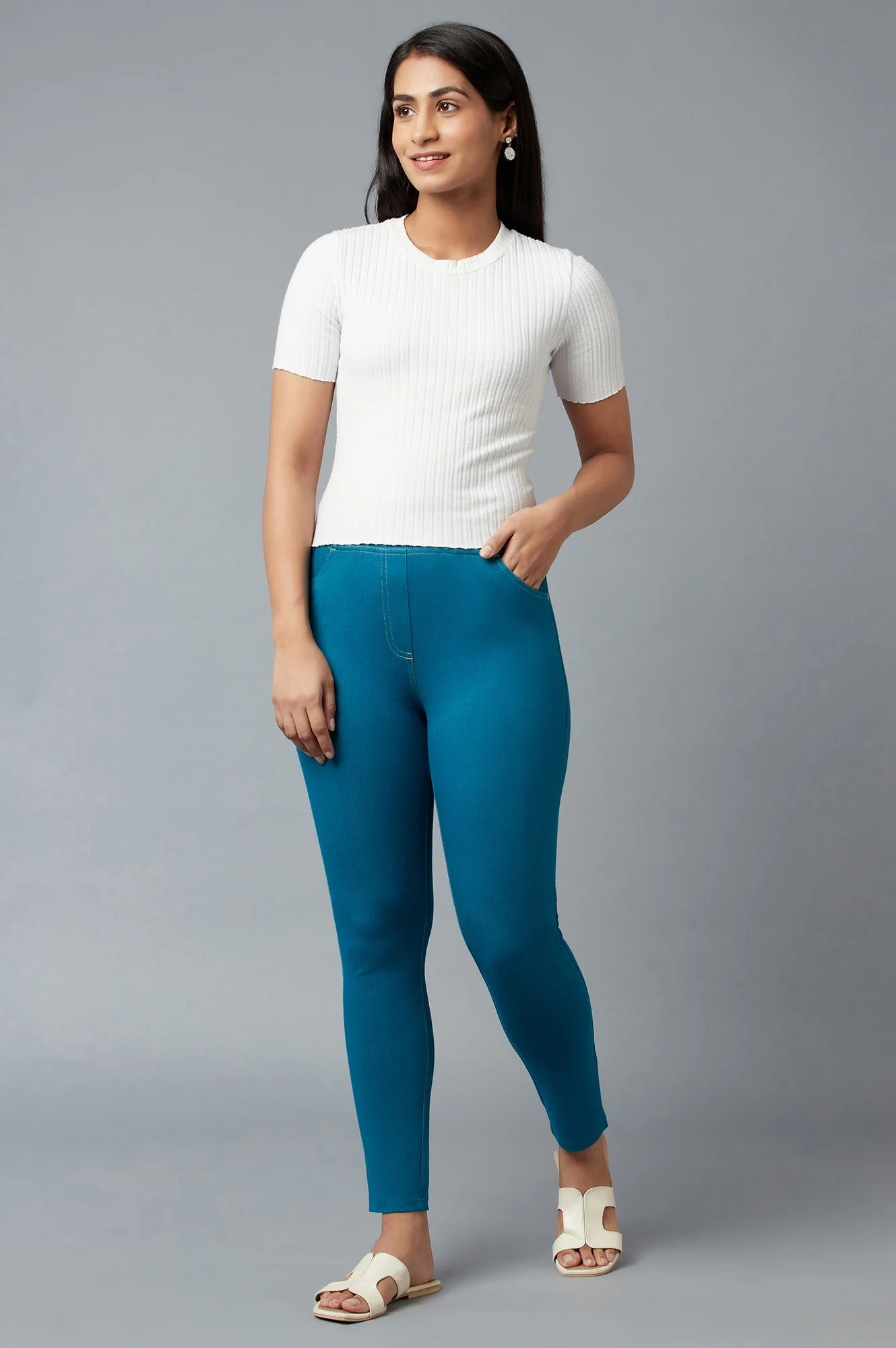 Ocean Blue Solid Skinny Fit Cotton Jeggings with Elasticated Waistband - Image 5