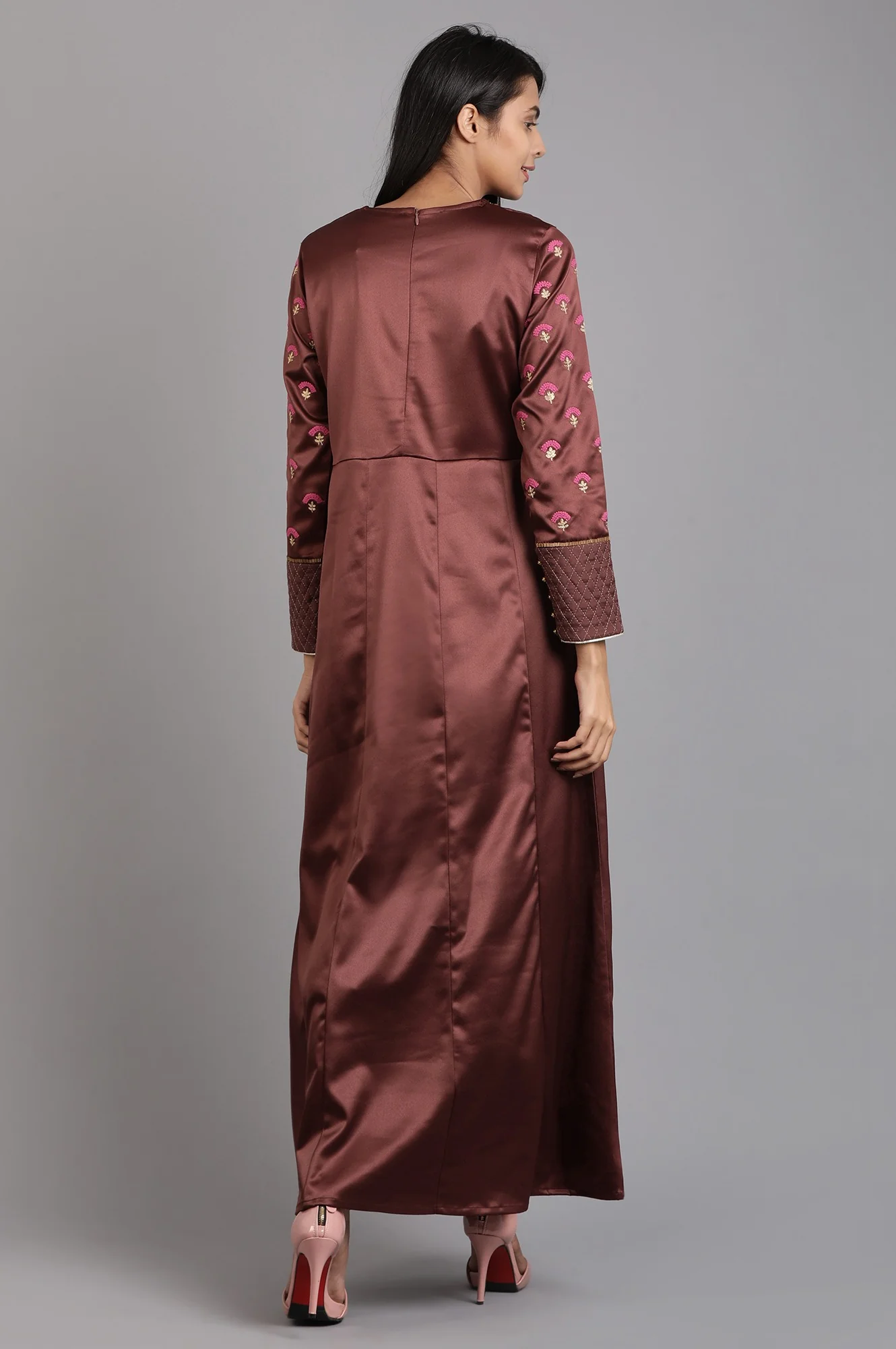 Brown Round Neck Solid Winter kurta - Image 5