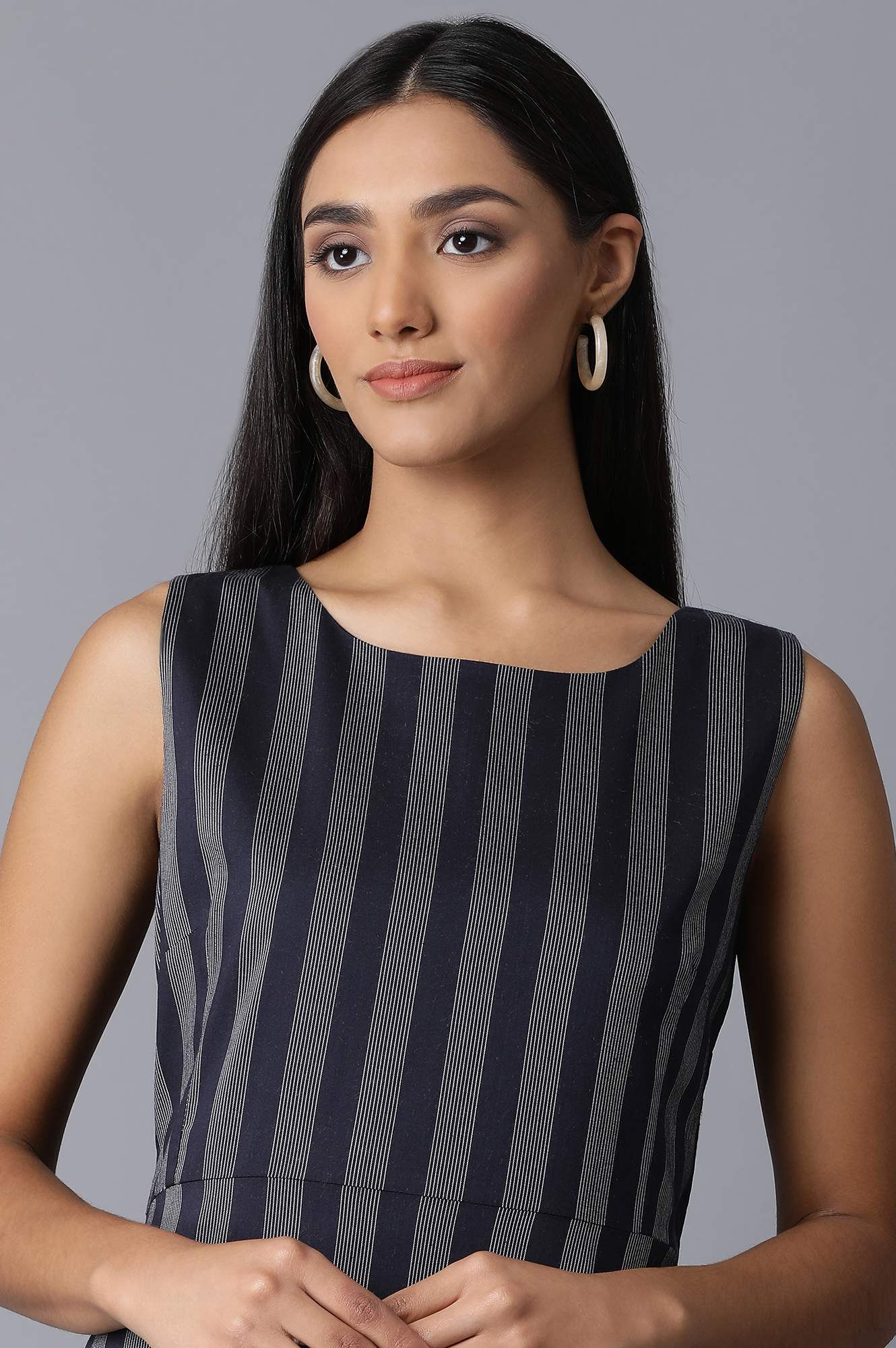 Dark Blue Sleeveless Woven Dress - Image 5