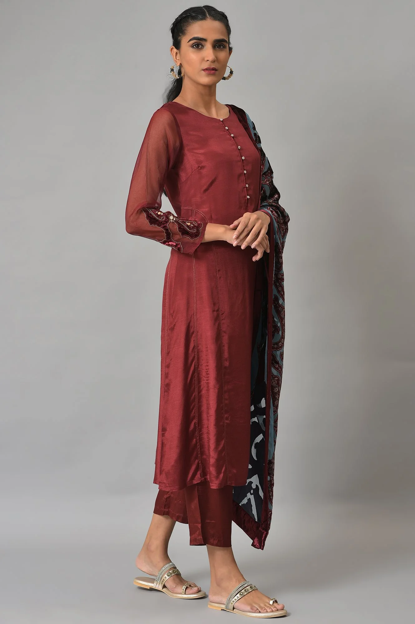 Dark Red Embroidered Kurta, Pants And Organza Dupatta - Image 4