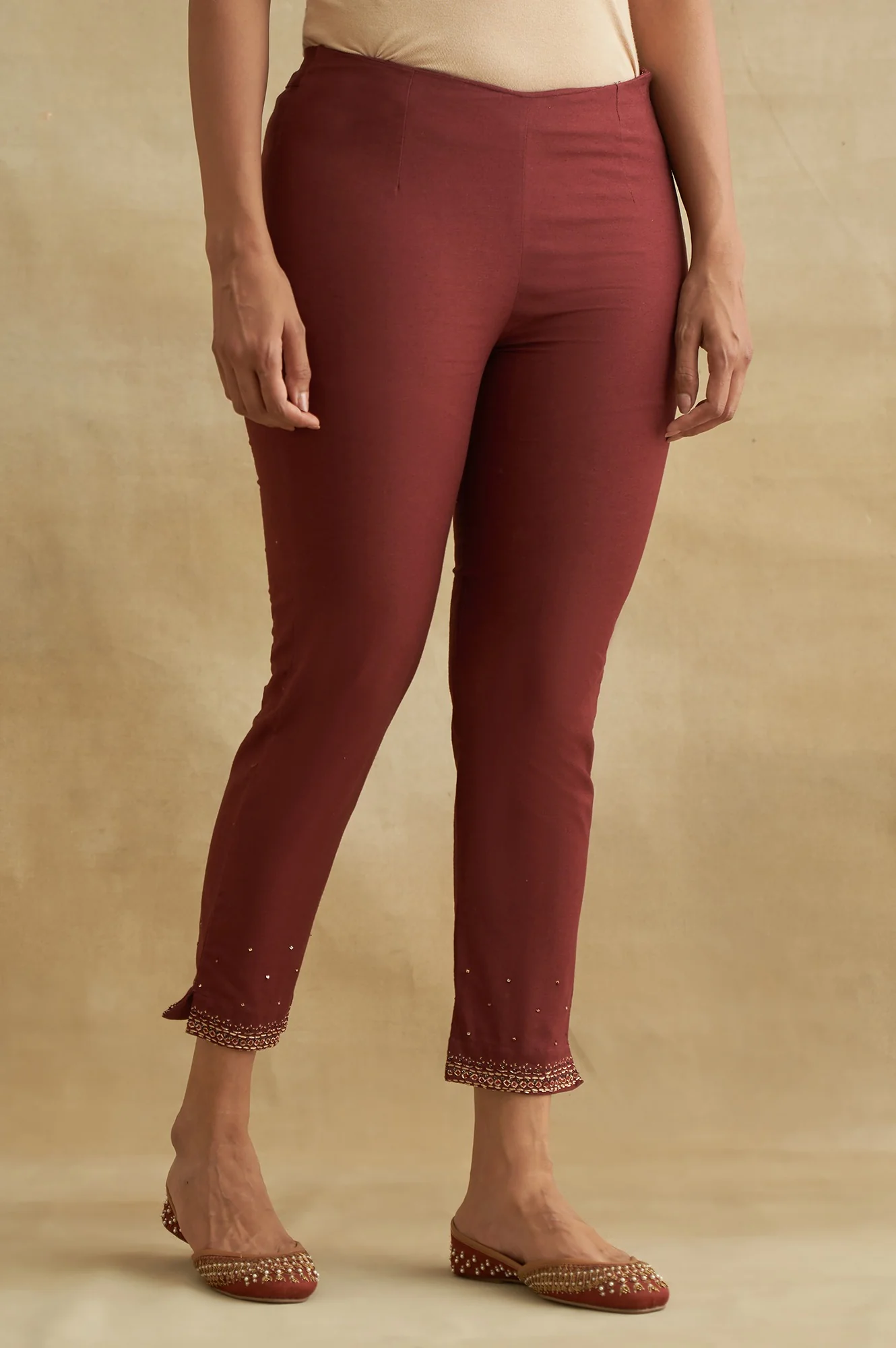 Dark Red Solid Slim Pants - Image 4