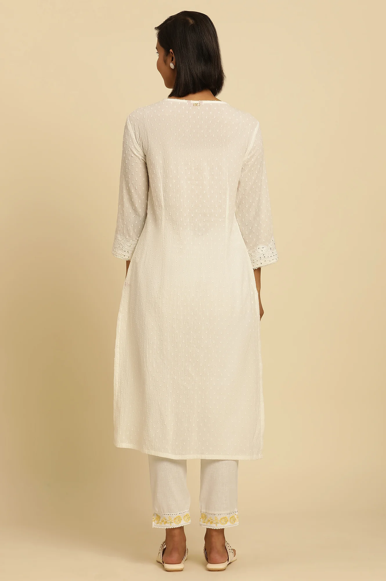 Ecru Chikankari Embroidered Kurta - Image 4