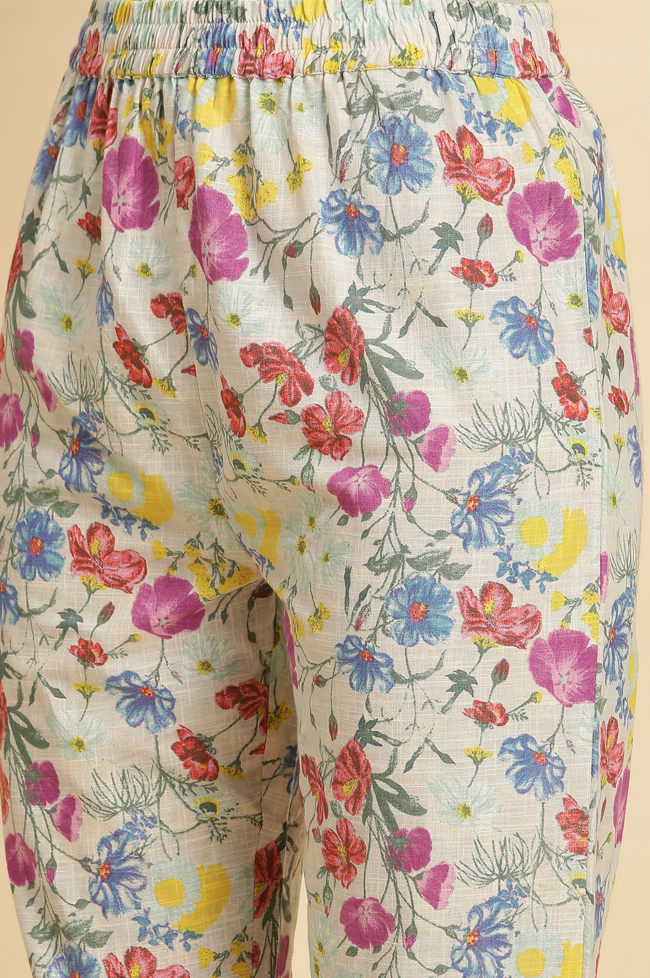 Ecru Floral Printed Kurta, Pants & Dupatta Set - Image 9