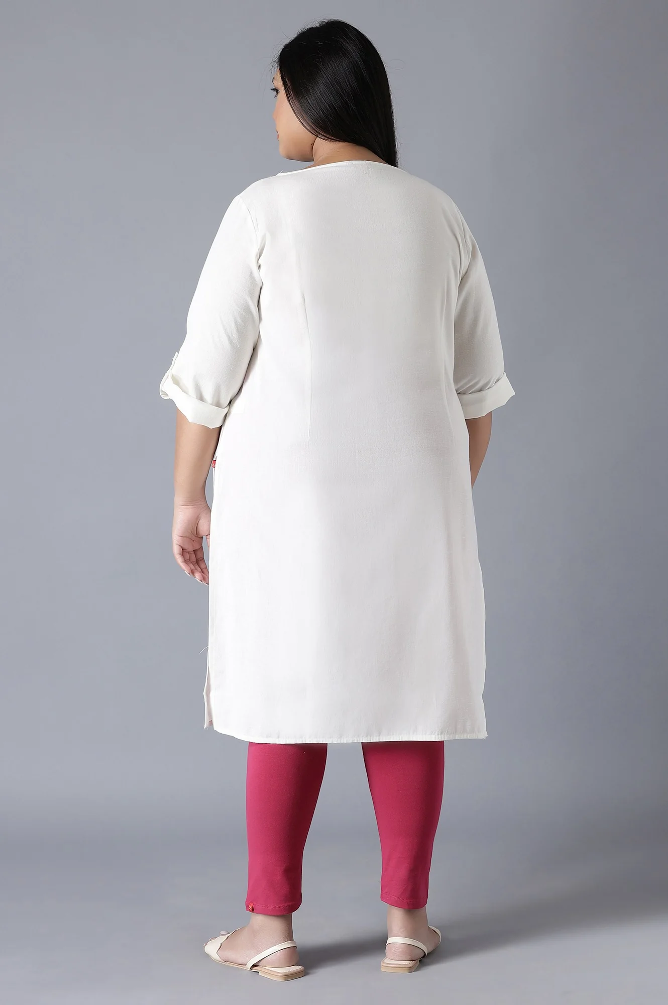 Ecru Round Neck Solid kurta - Image 2