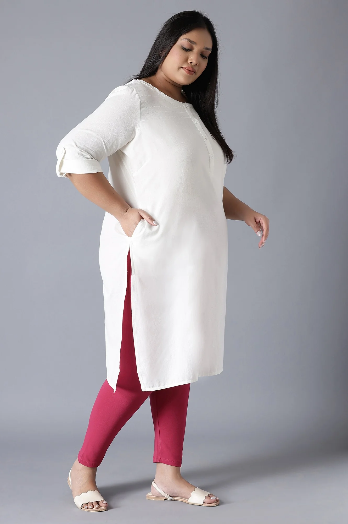 Ecru Round Neck Solid kurta - Image 4