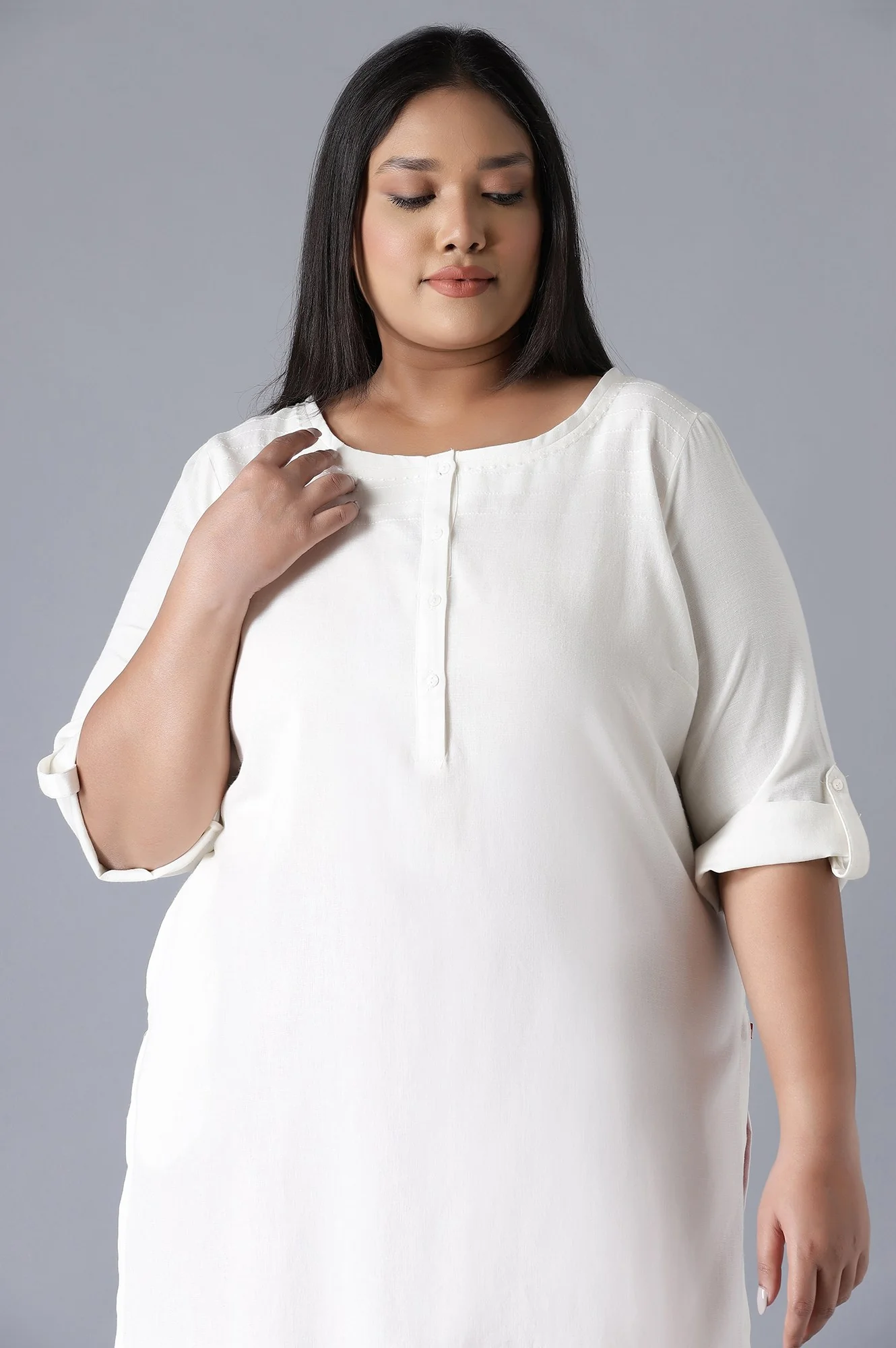 Ecru Round Neck Solid kurta - Image 5