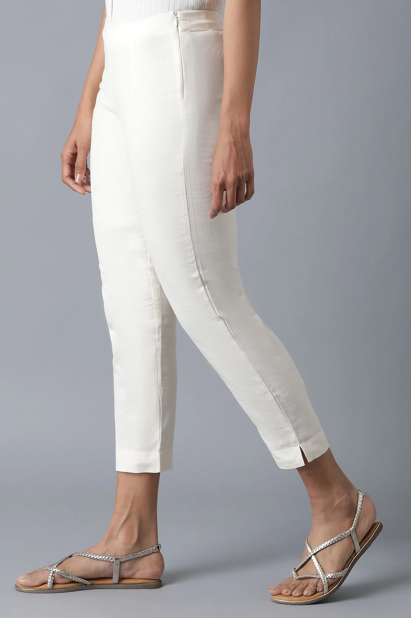 Ecru Solid Slim Pants - Image 3